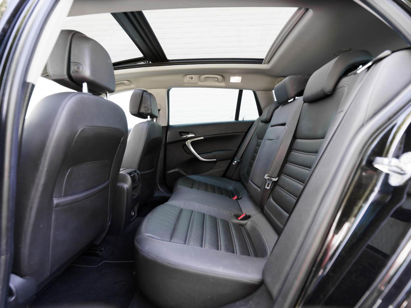 Foto van Opel Insignia Sports Tourer SW
