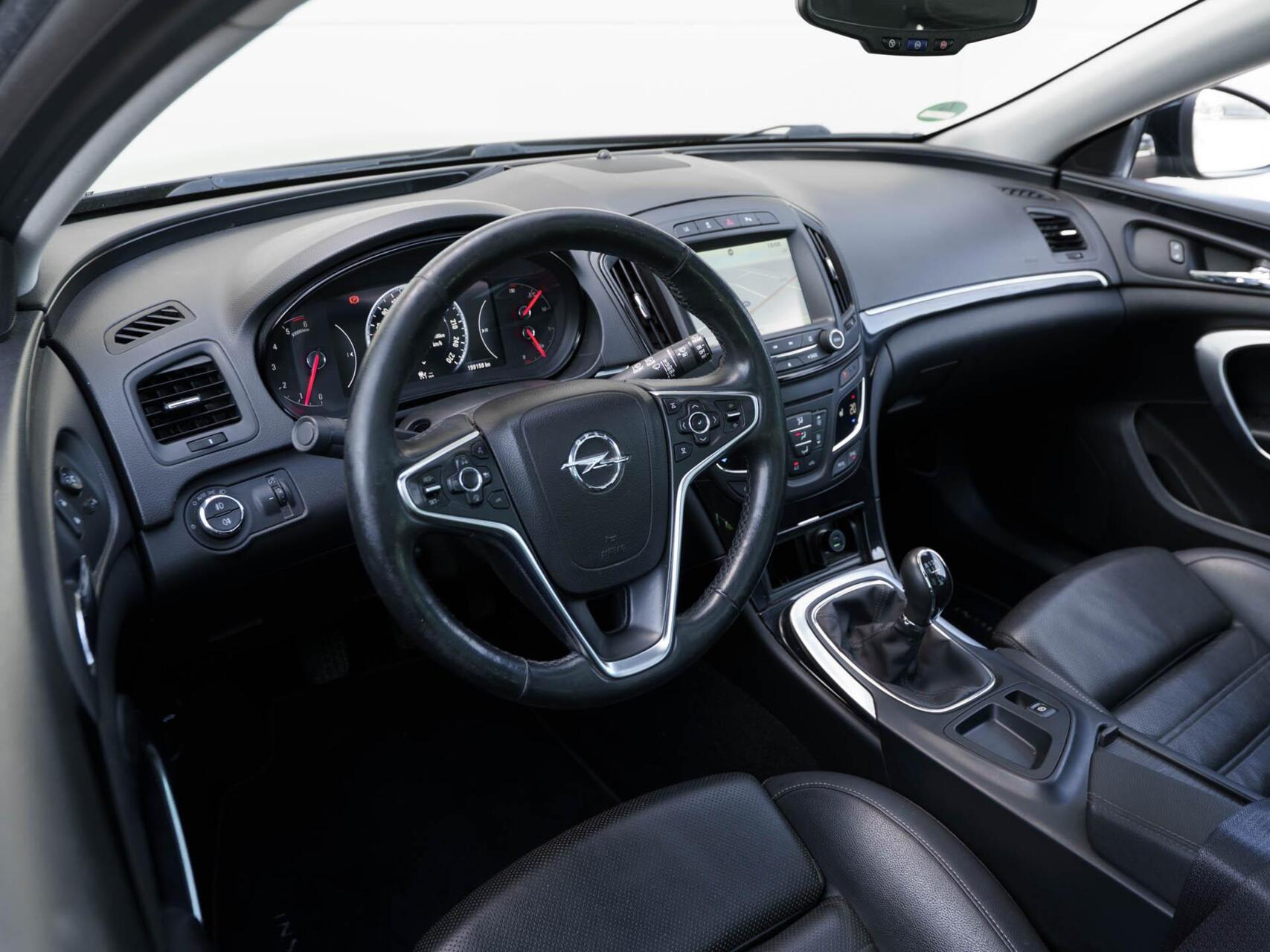 Foto van Opel Insignia Sports Tourer SW