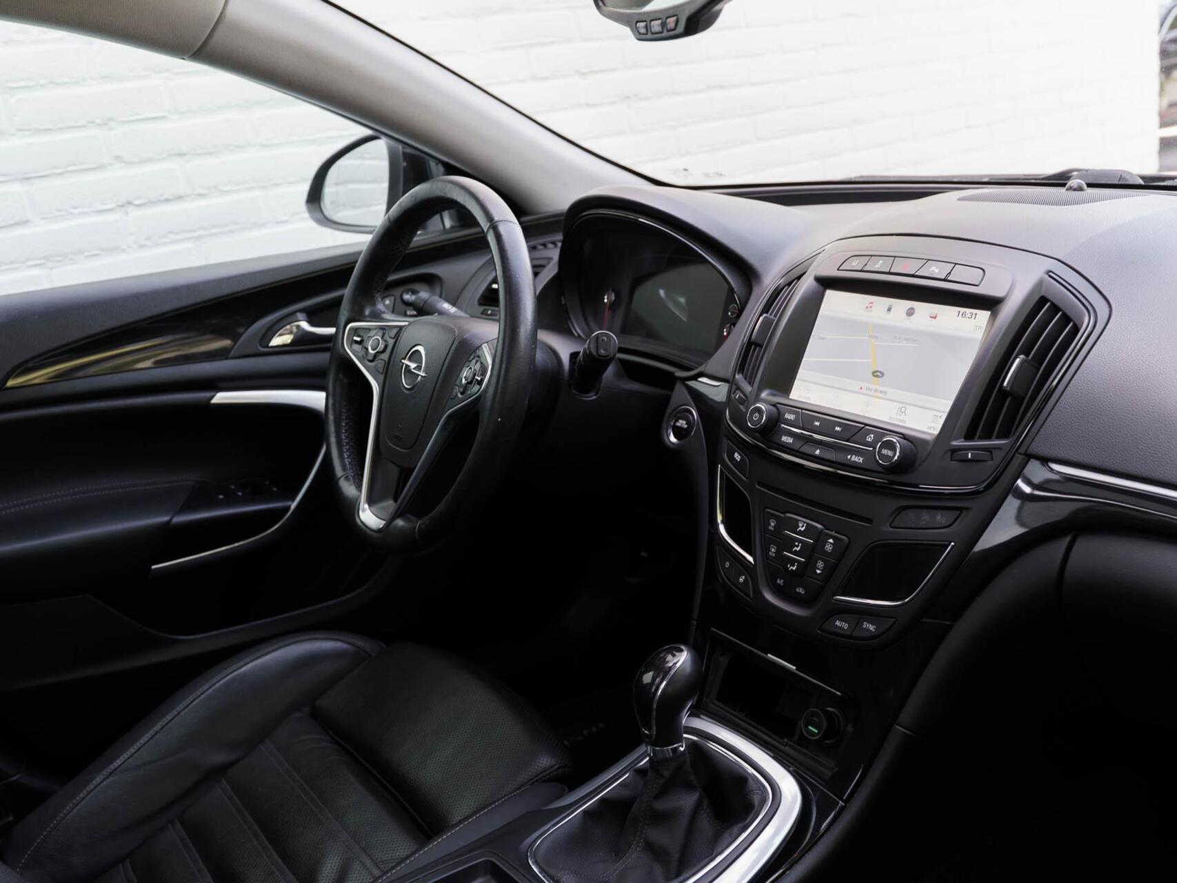 Foto van Opel Insignia Sports Tourer SW