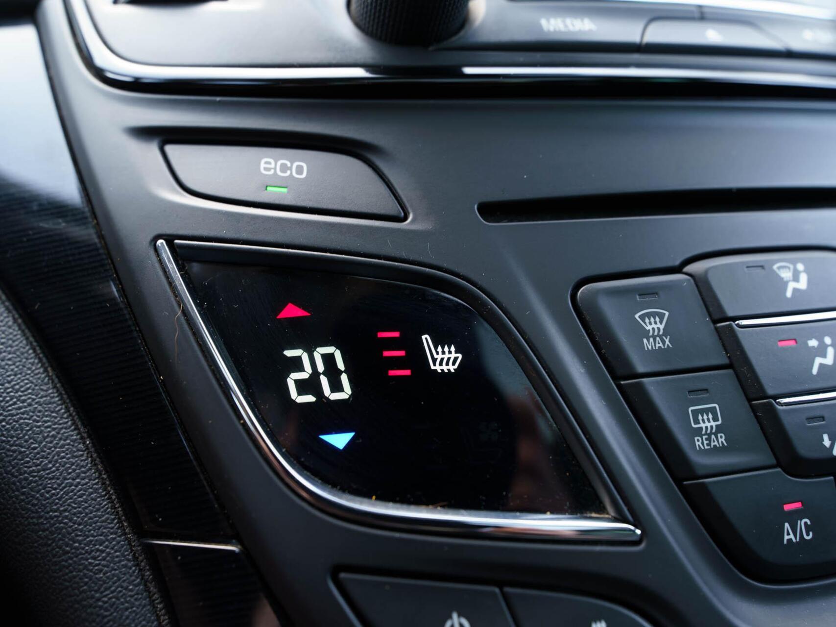 Foto van Opel Insignia Sports Tourer SW