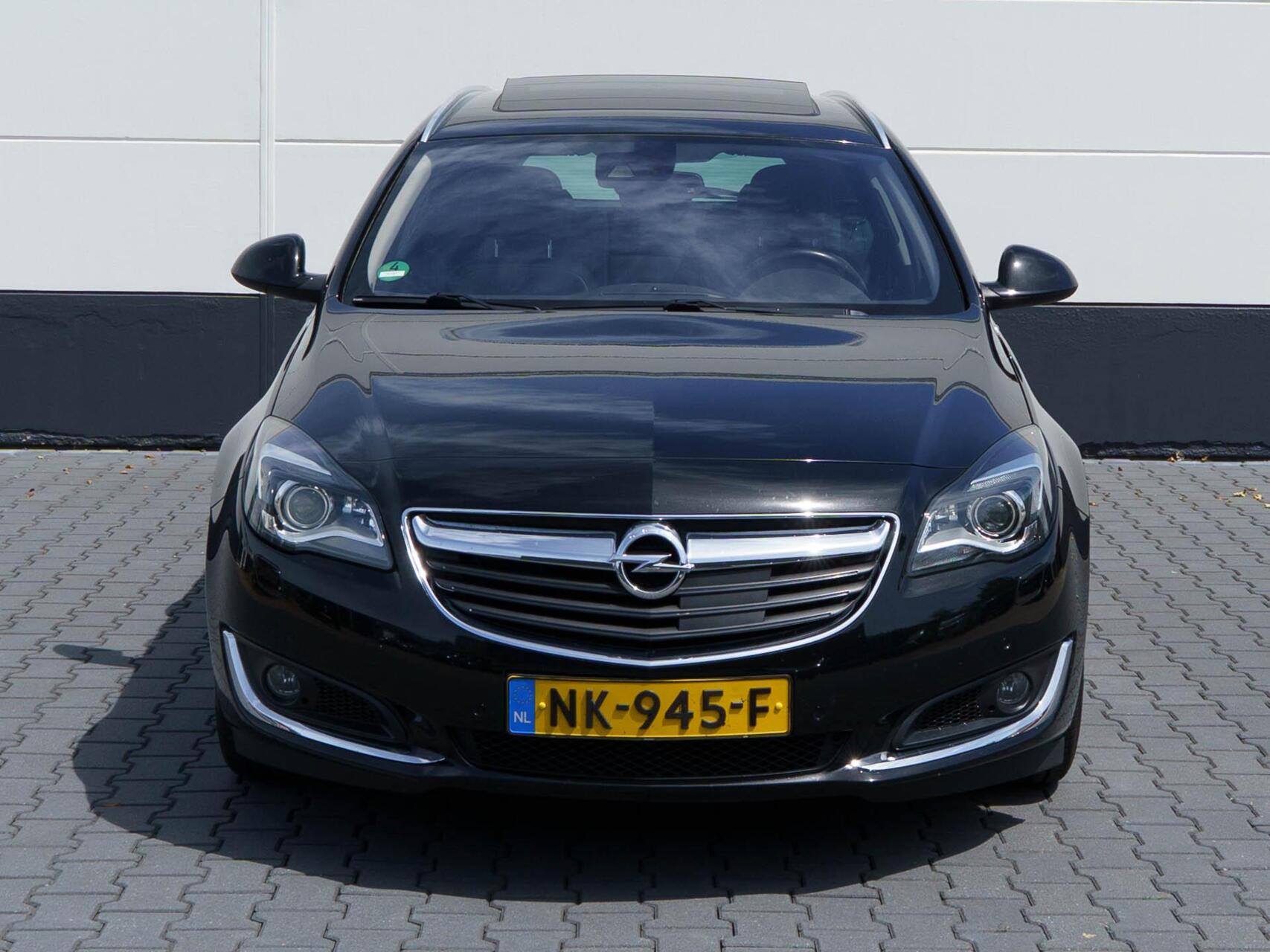 Foto van Opel Insignia Sports Tourer SW