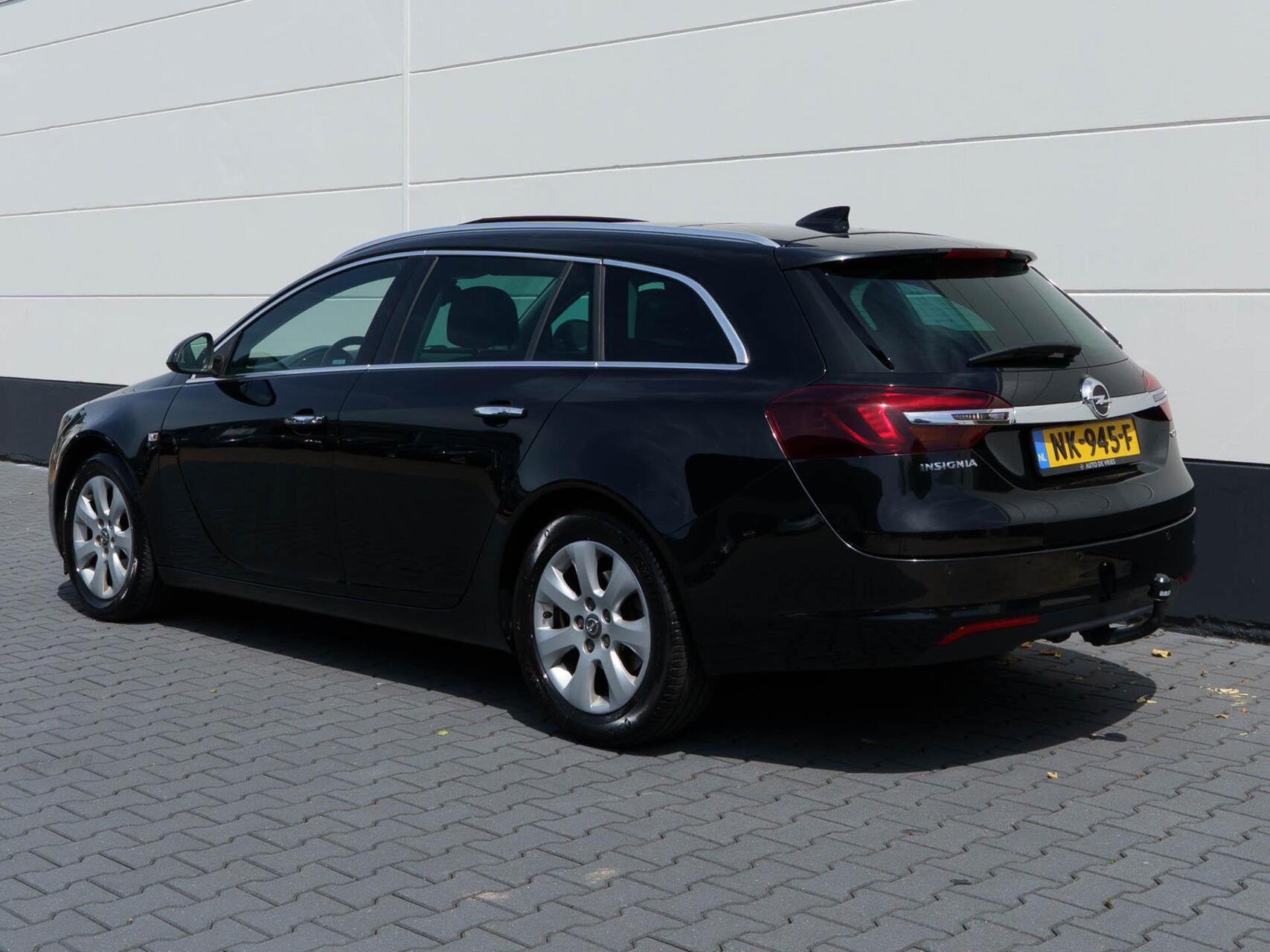 Foto van Opel Insignia Sports Tourer SW
