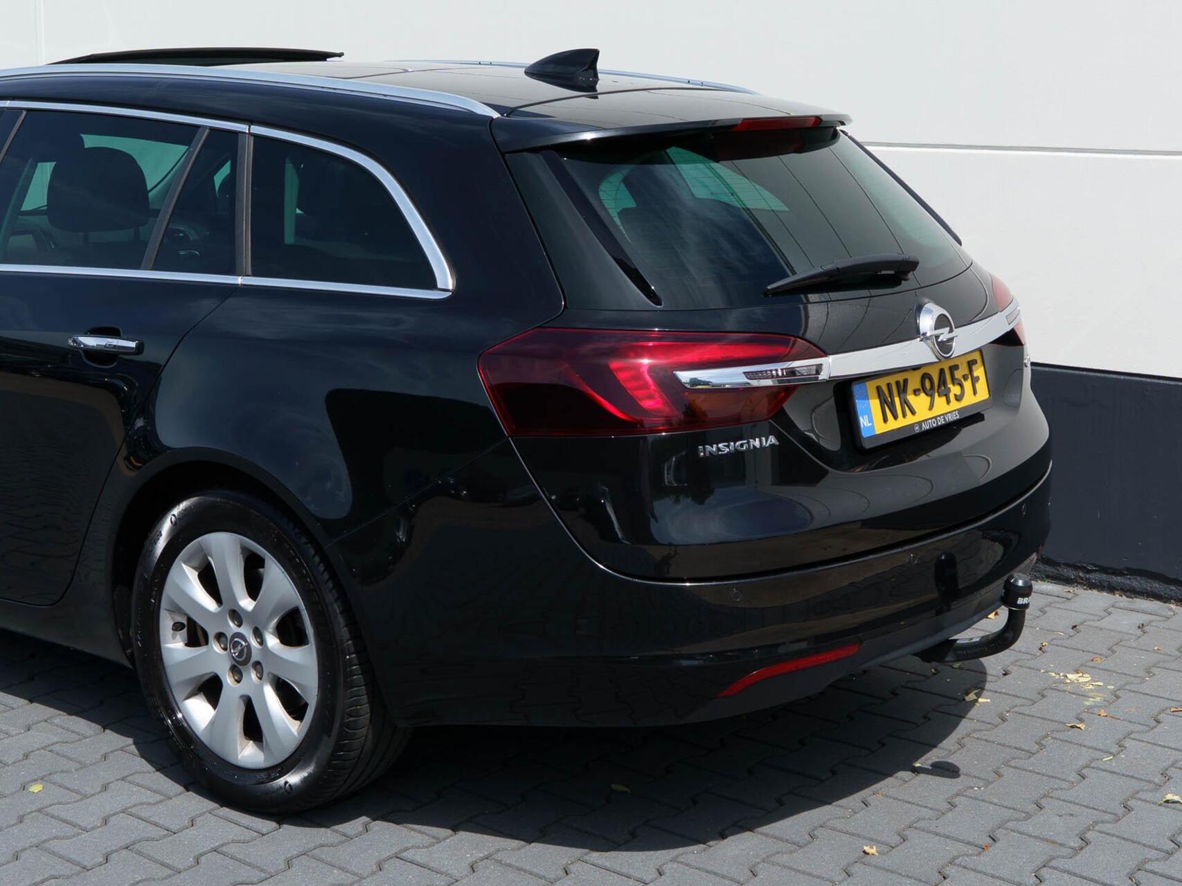 Foto van Opel Insignia Sports Tourer SW