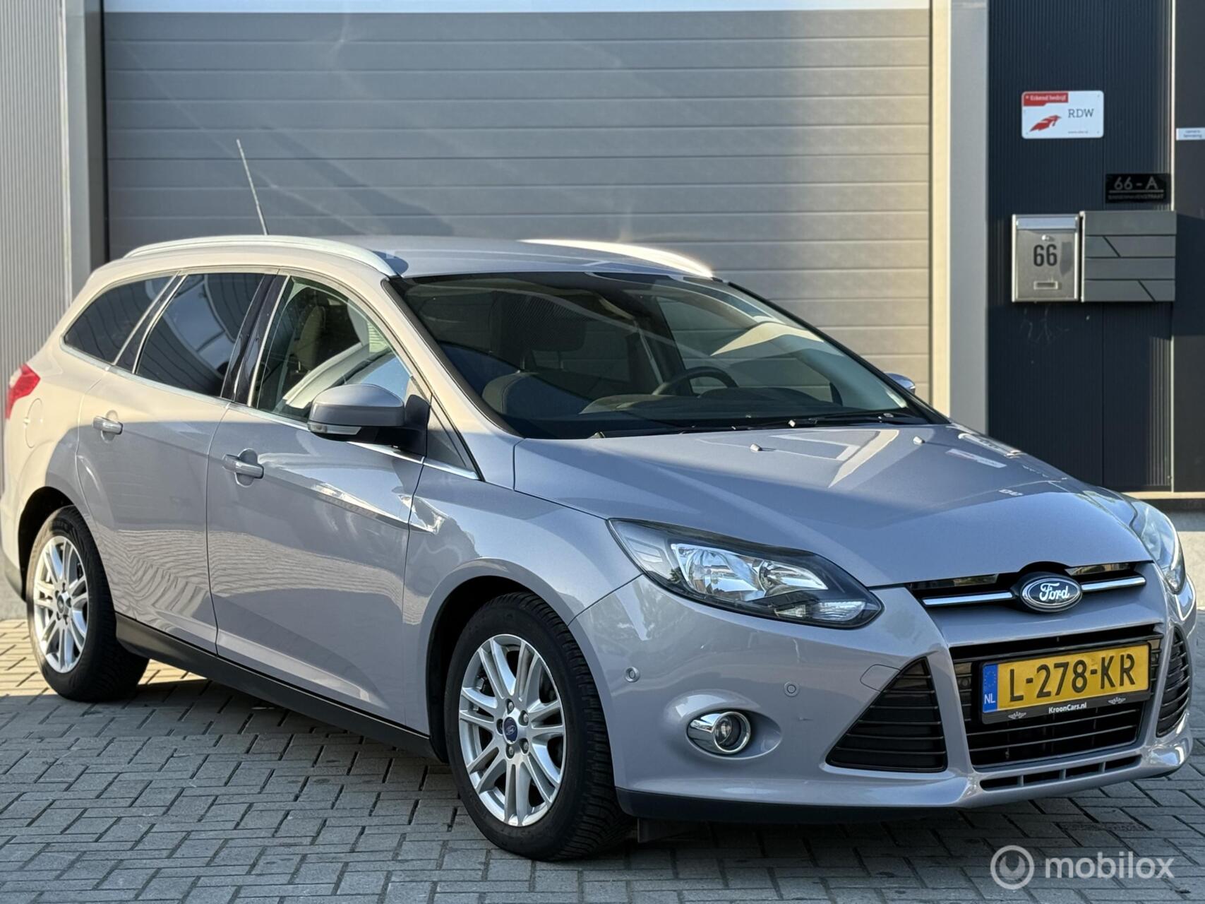 Ford Focus 1.0 EcoBoost Titanium 2012 - voorkant