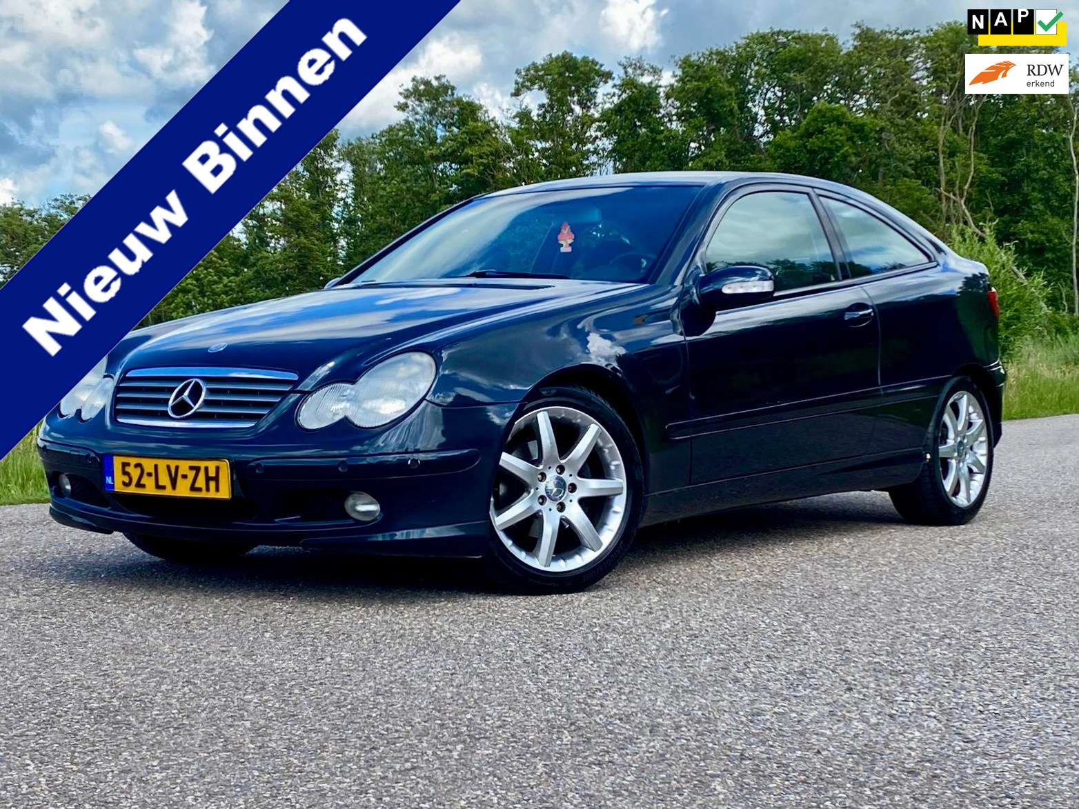 Mercedes-Benz C 180 Kompressor 180 K. Amice Automaat Clima LMV Radio/CD PDC Perfect Onderhouden NAP 2003 - voorkant