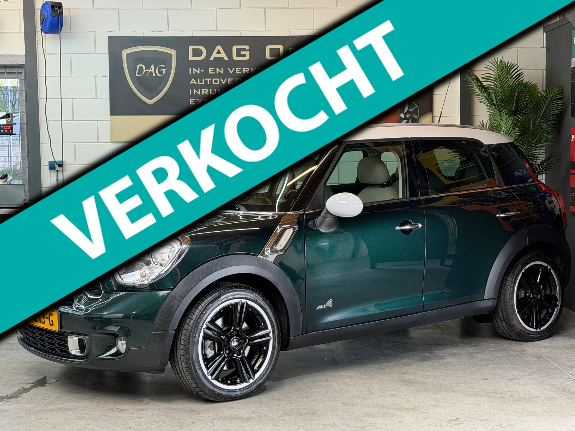 Mini Countryman 1.6 Cooper S ALL4 |Pano|Navi|Multimedia|Vol! 2011 - voorkant