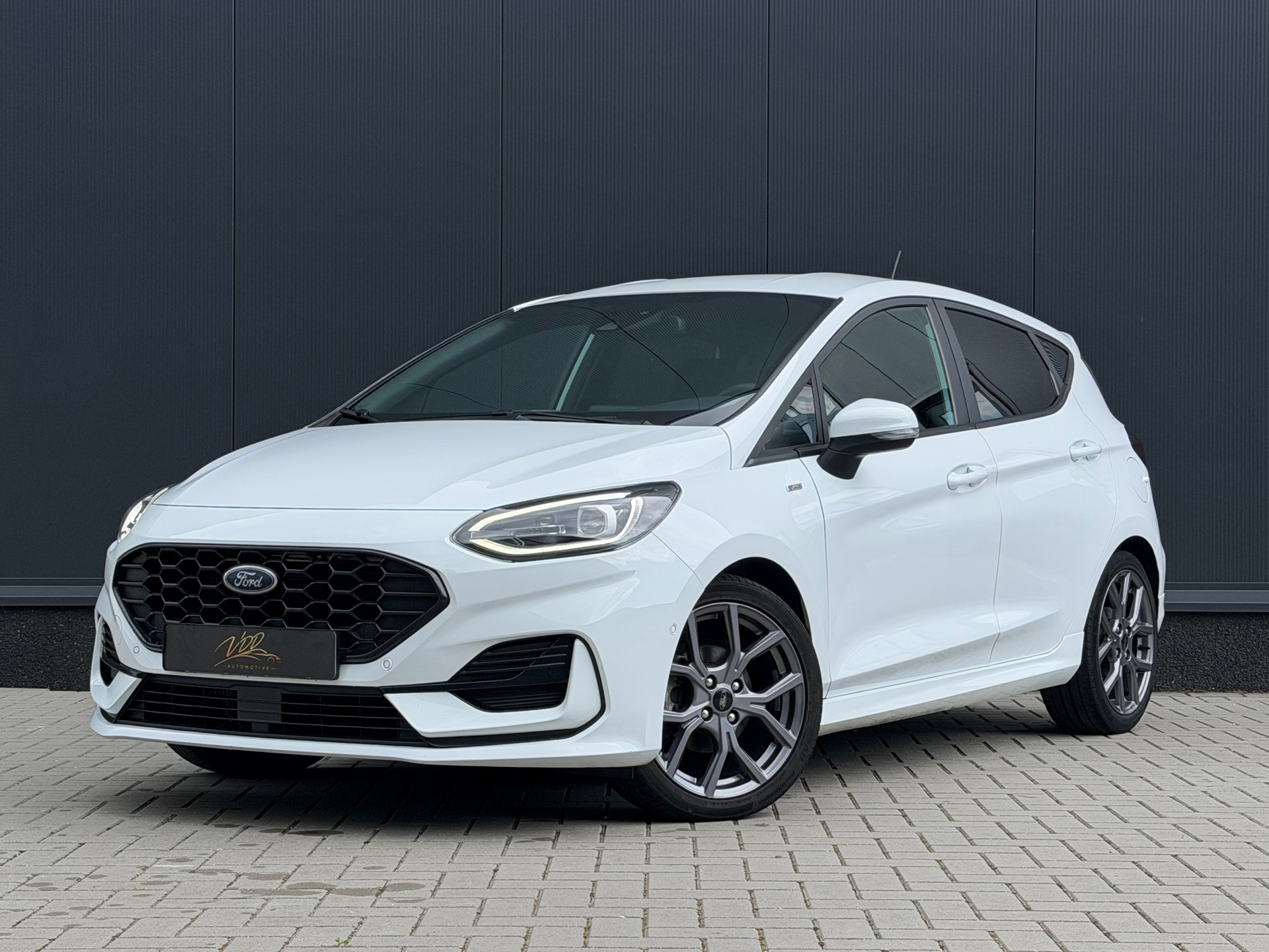 Ford Fiesta 1.0 EcoBoost Hybrid ST-Line X Pano|Cruise|B&O|Camera|Carplay|Stoelverwarming 2022 - voorkant