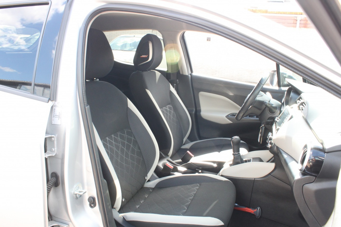 Foto van Nissan Micra