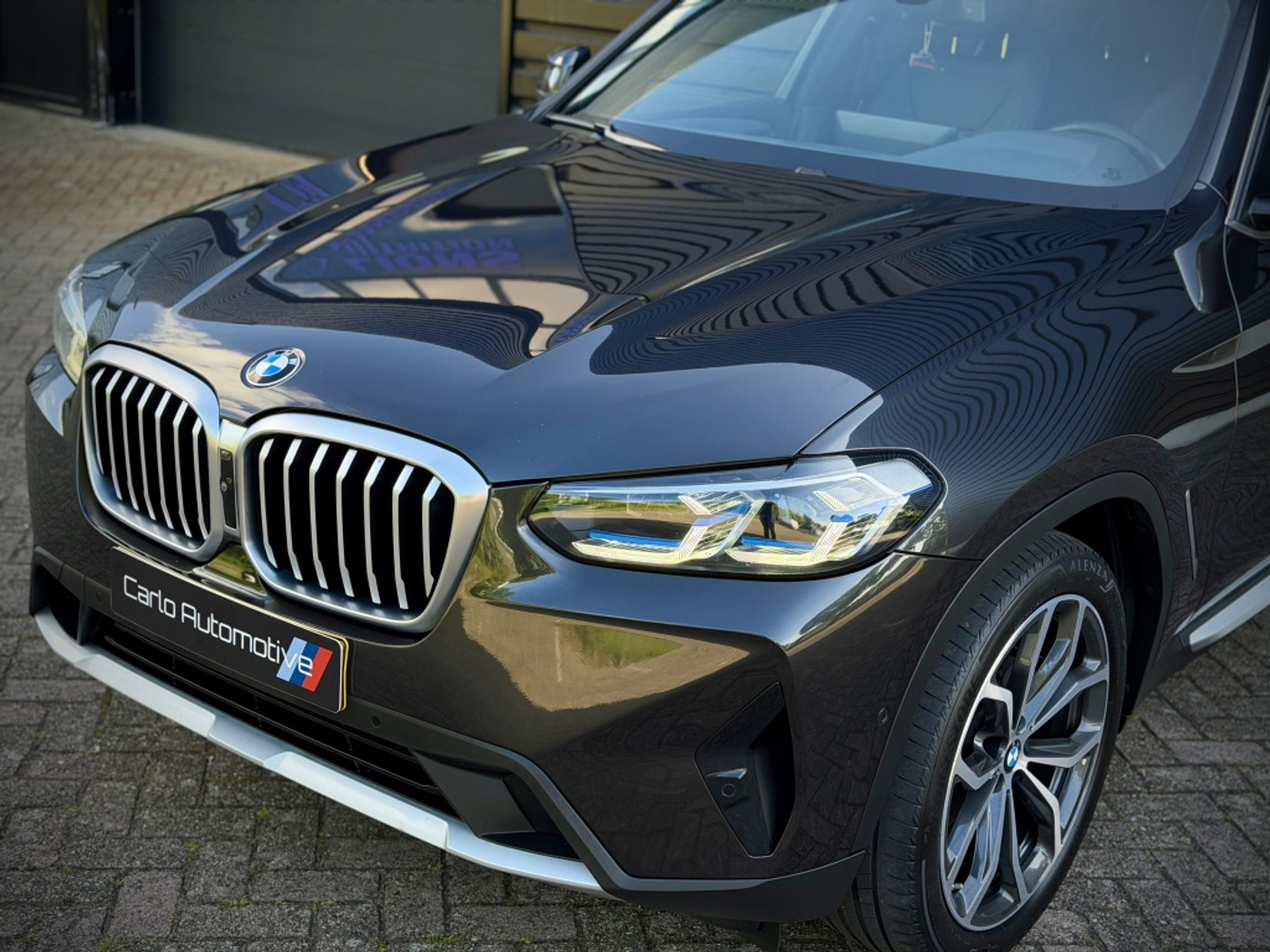 Foto van BMW X3 Xdrive20i