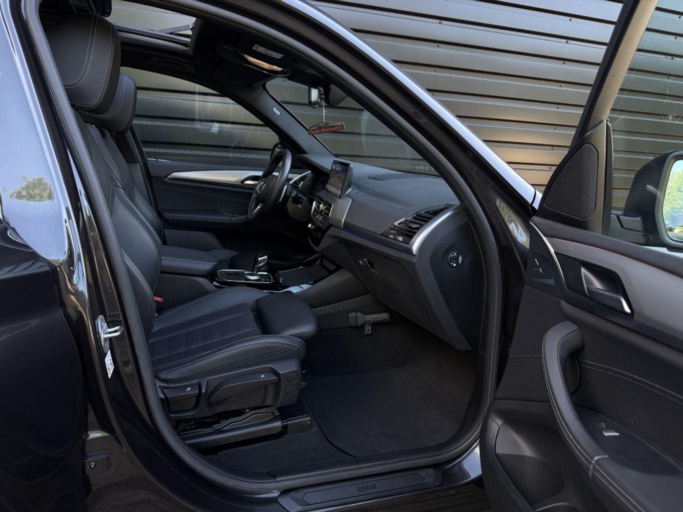 Foto van BMW X3 Xdrive20i