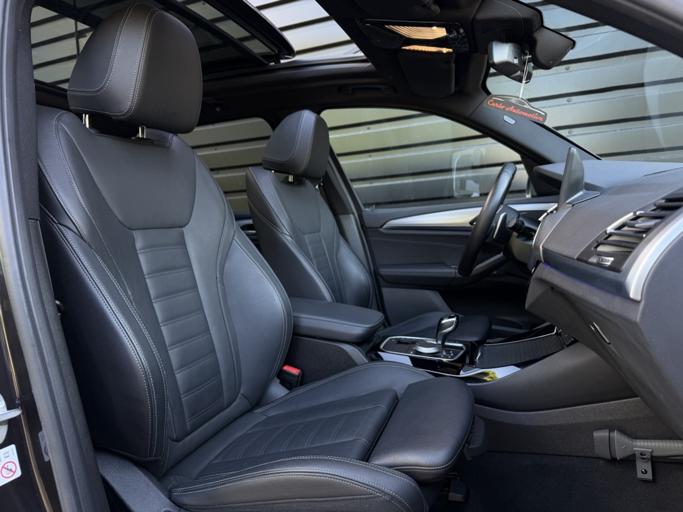 Foto van BMW X3 Xdrive20i