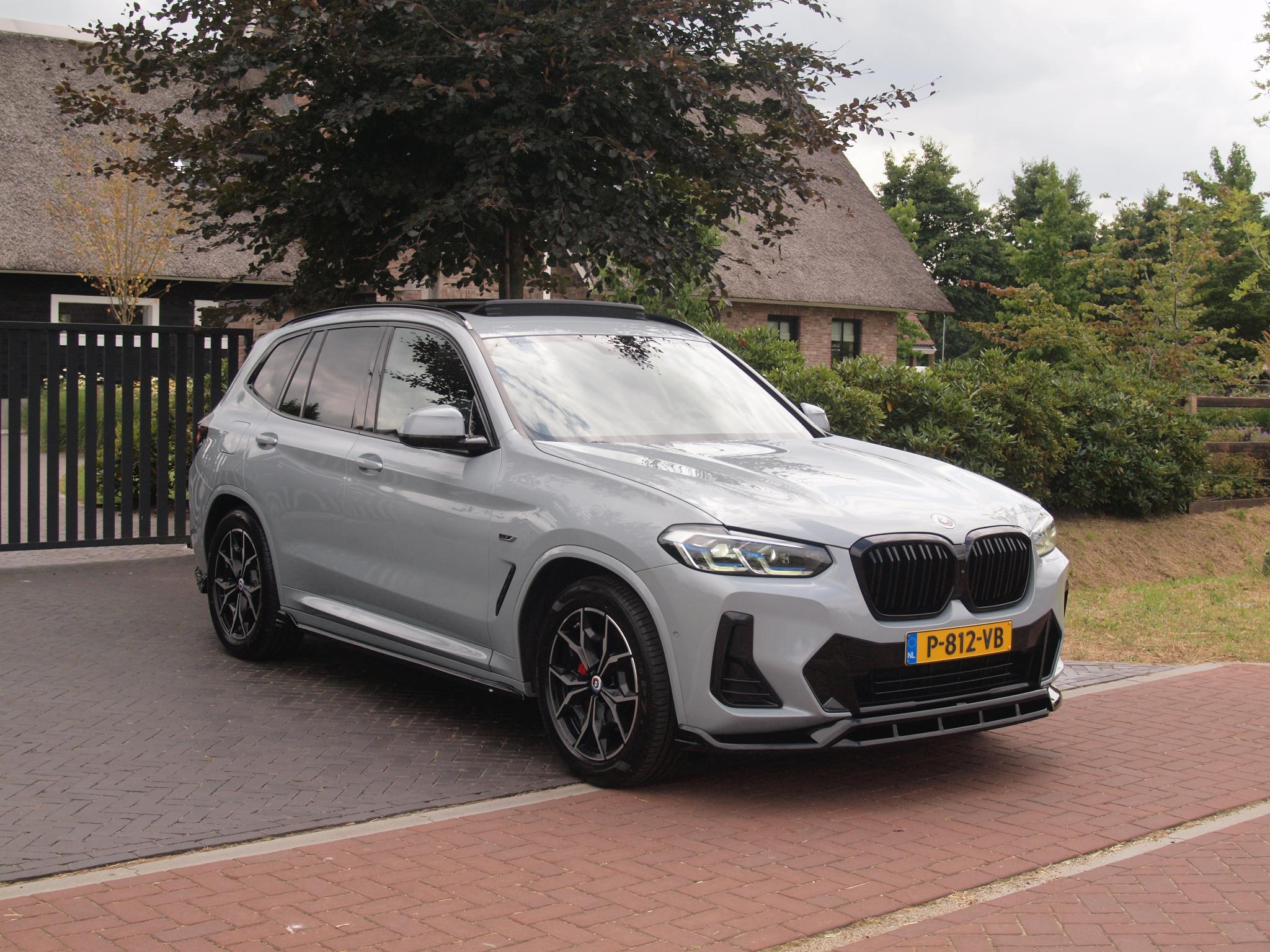 Foto van BMW X3 Xdrive30e
