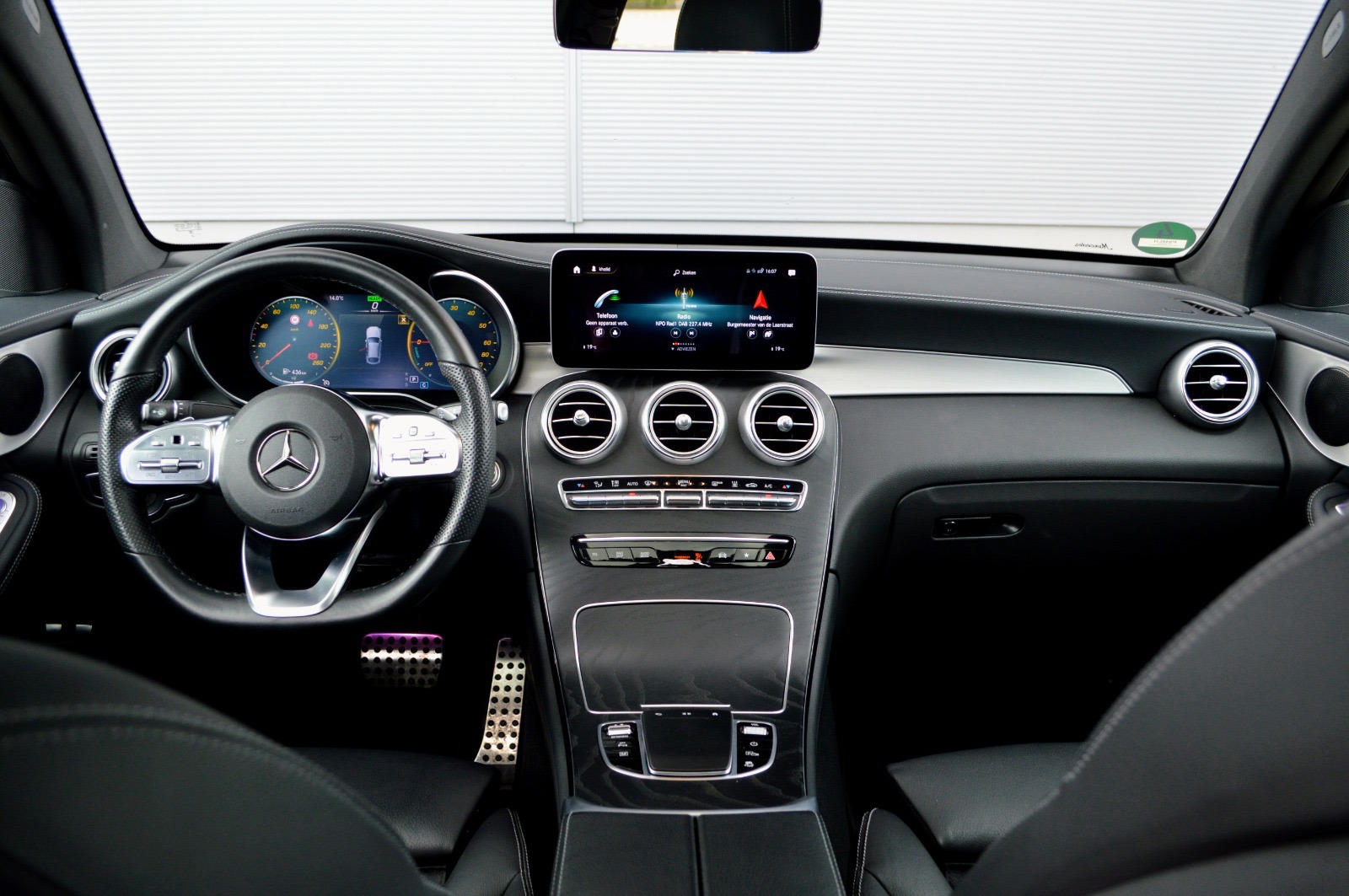 Foto van Mercedes-Benz GLC 300 E 4Matic