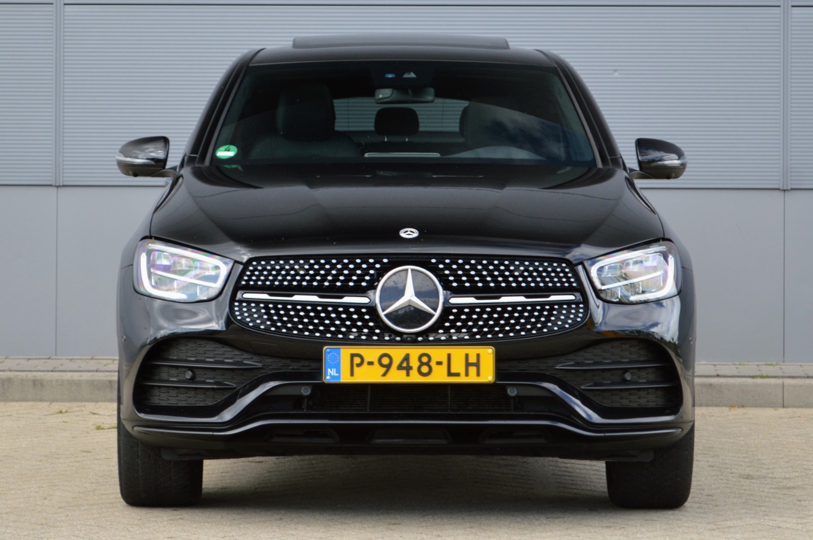 Foto van Mercedes-Benz GLC 300 E 4Matic