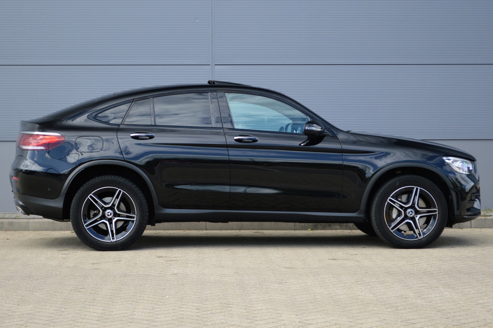 Foto van Mercedes-Benz GLC 300 E 4Matic