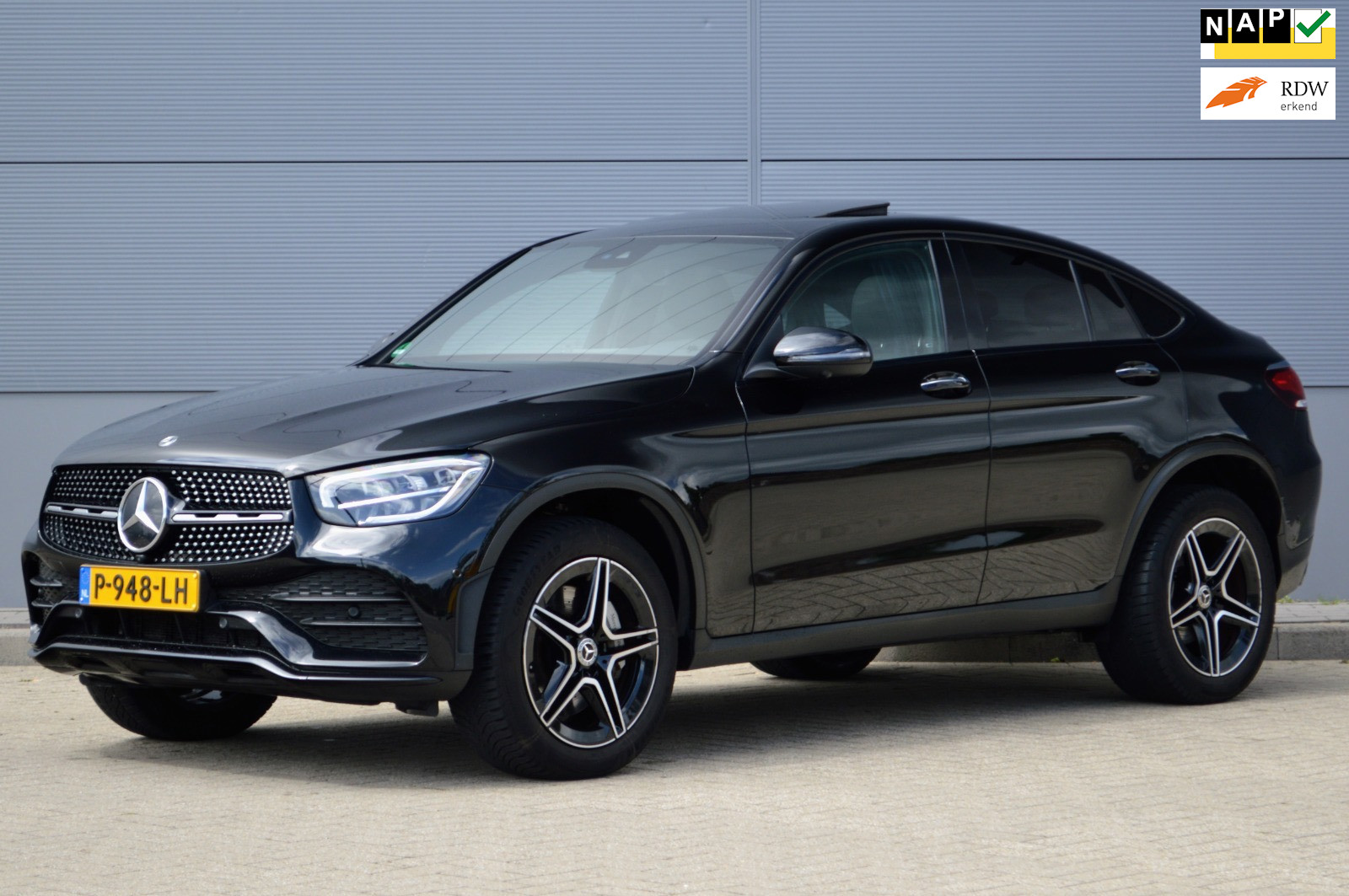 Mercedes-Benz GLC 300 E 4Matic 300e 4MATIC Business Solution AMG 2022 - voorkant