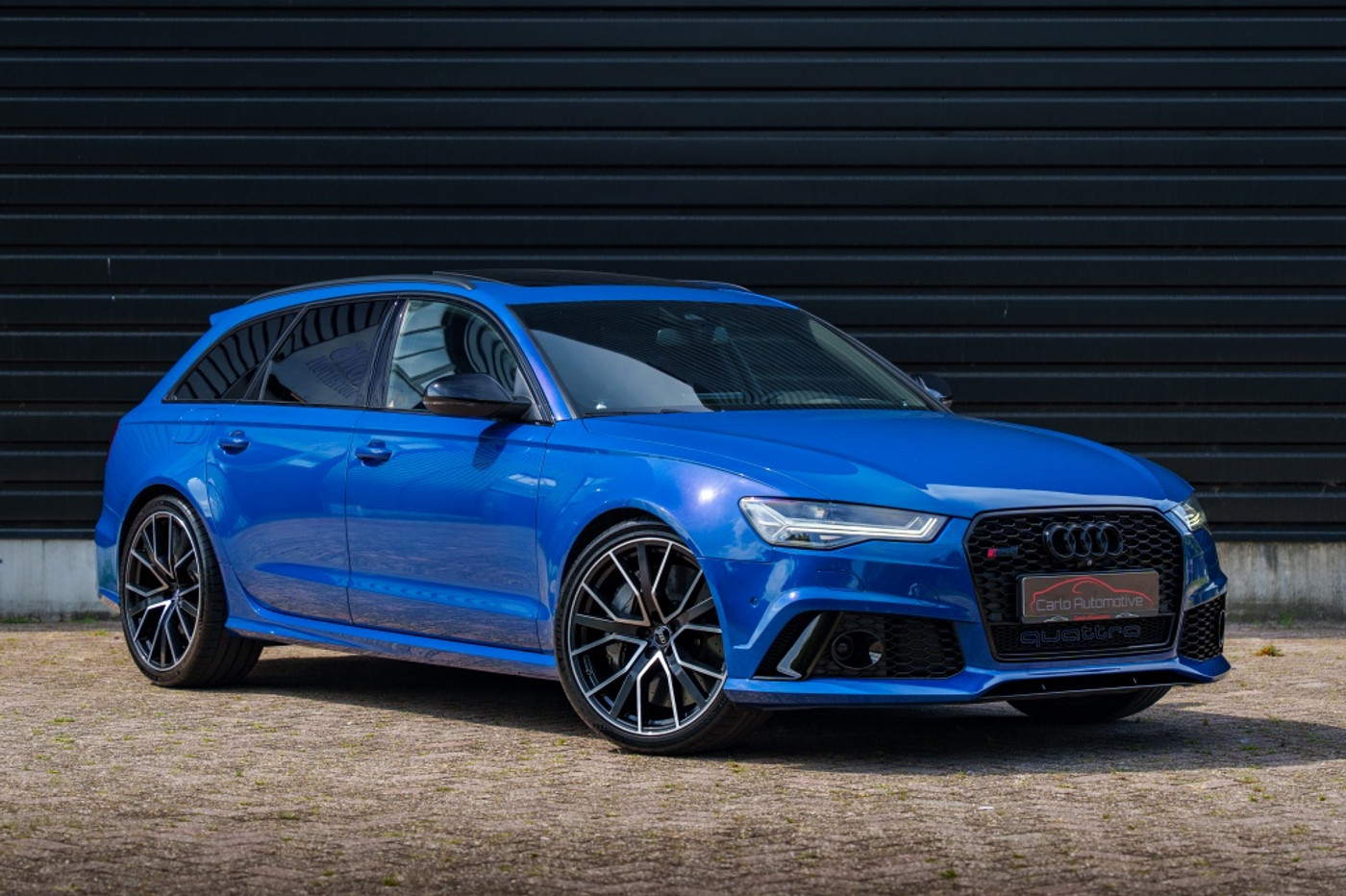 Foto van Audi RS 6 Avant Performance