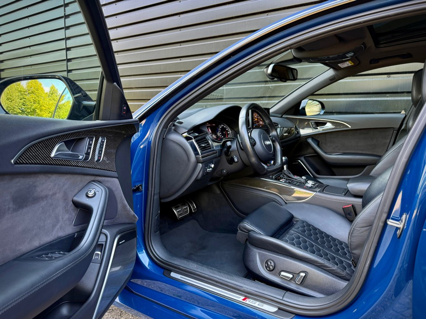 Foto van Audi RS 6 Avant Performance