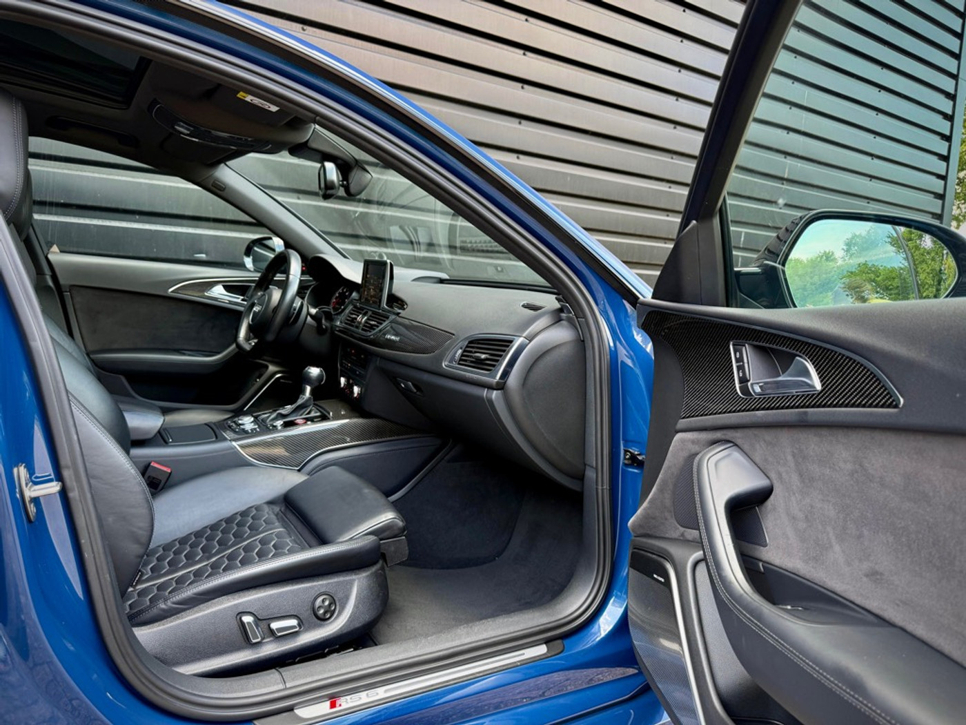 Foto van Audi RS 6 Avant Performance