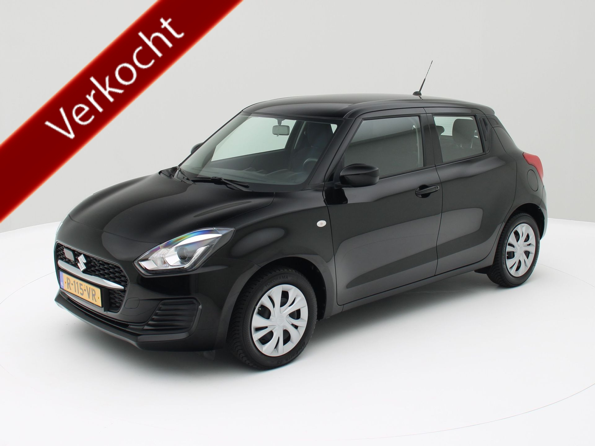 Suzuki Swift 1.2 Comfort Smart Hybrid 2022 - voorkant