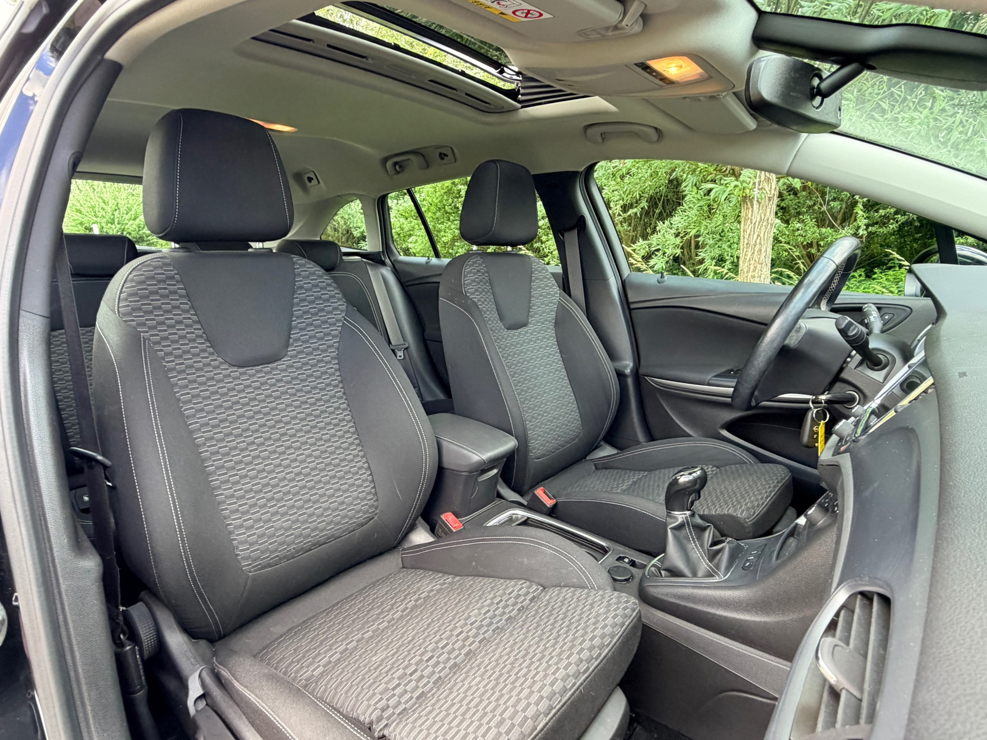 Foto van Opel Astra Sports Tourer