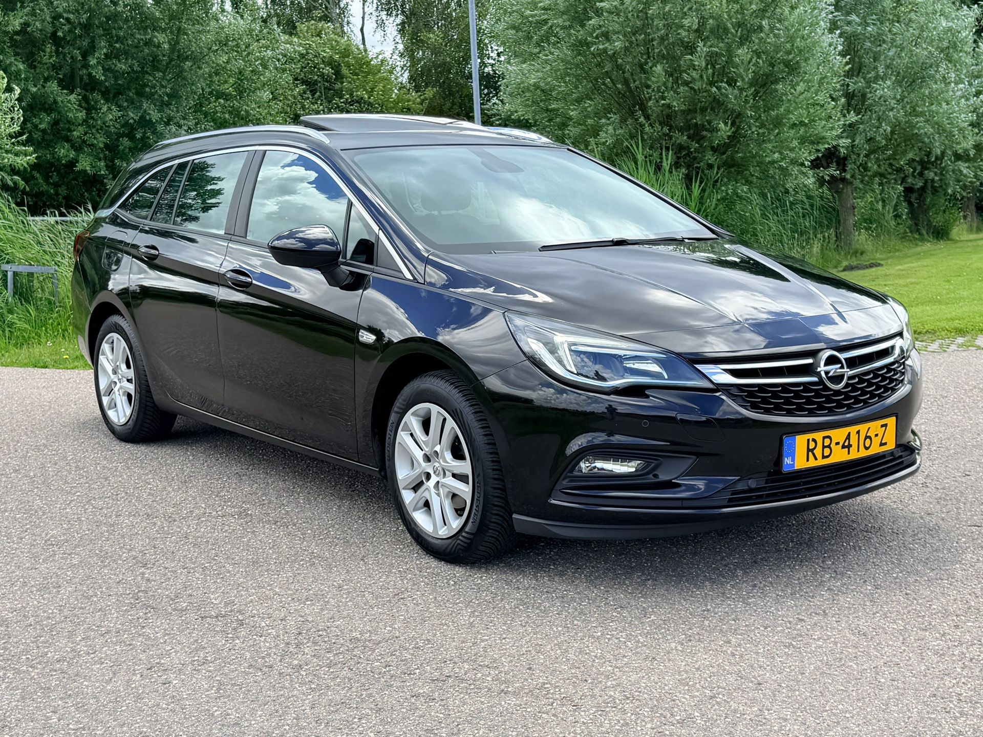 Foto van Opel Astra Sports Tourer