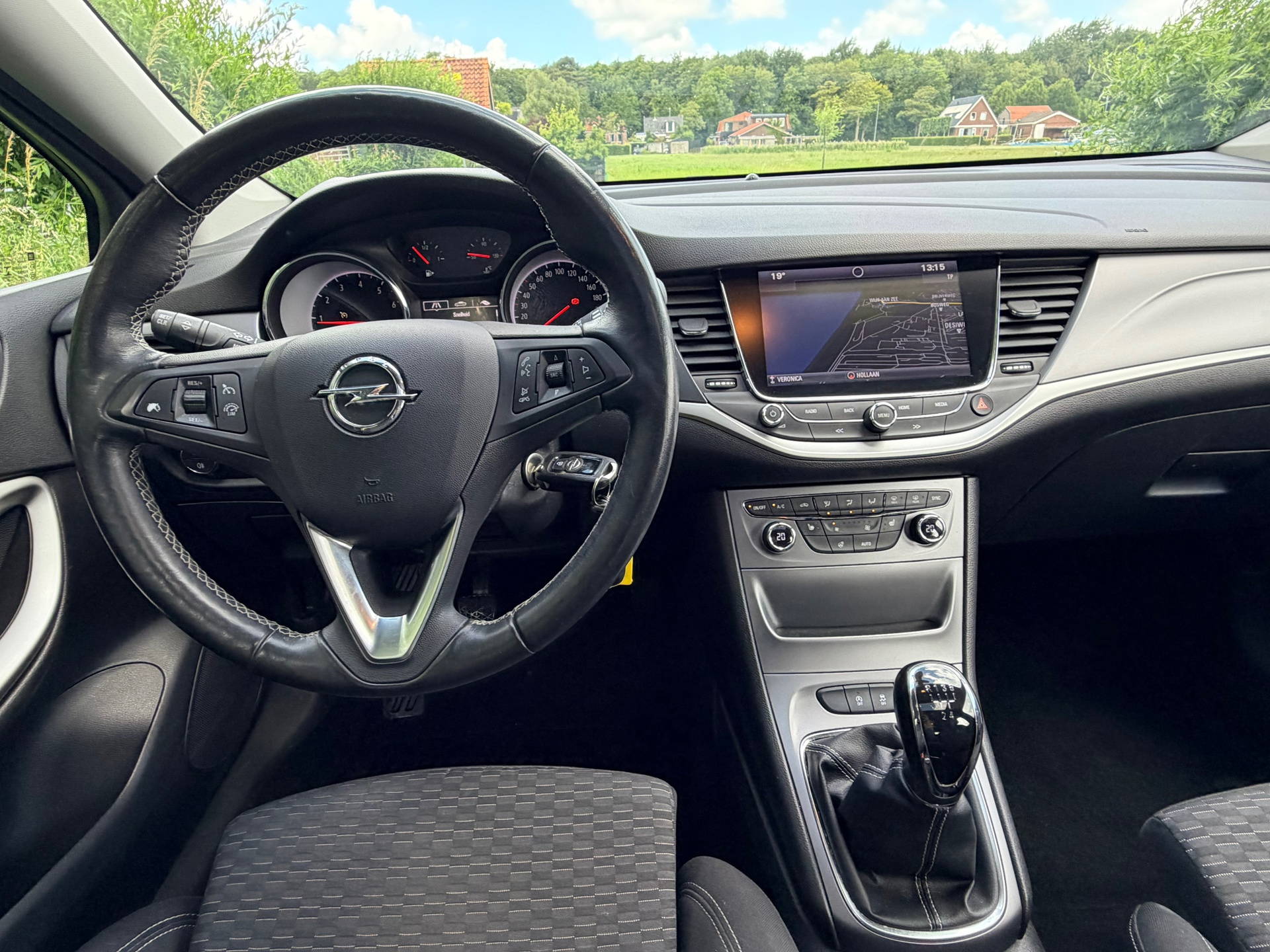 Foto van Opel Astra Sports Tourer