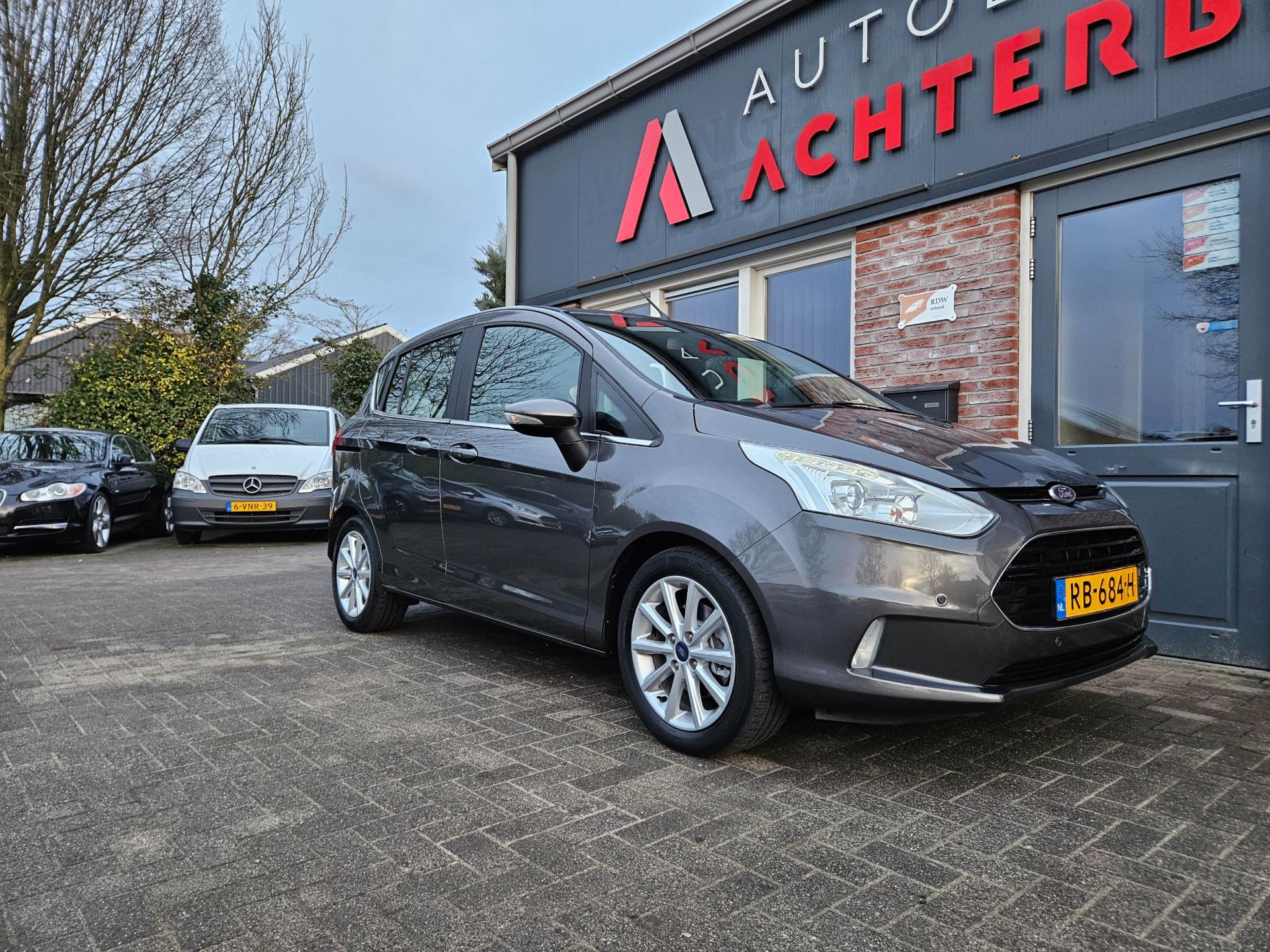 Foto van Ford B-max