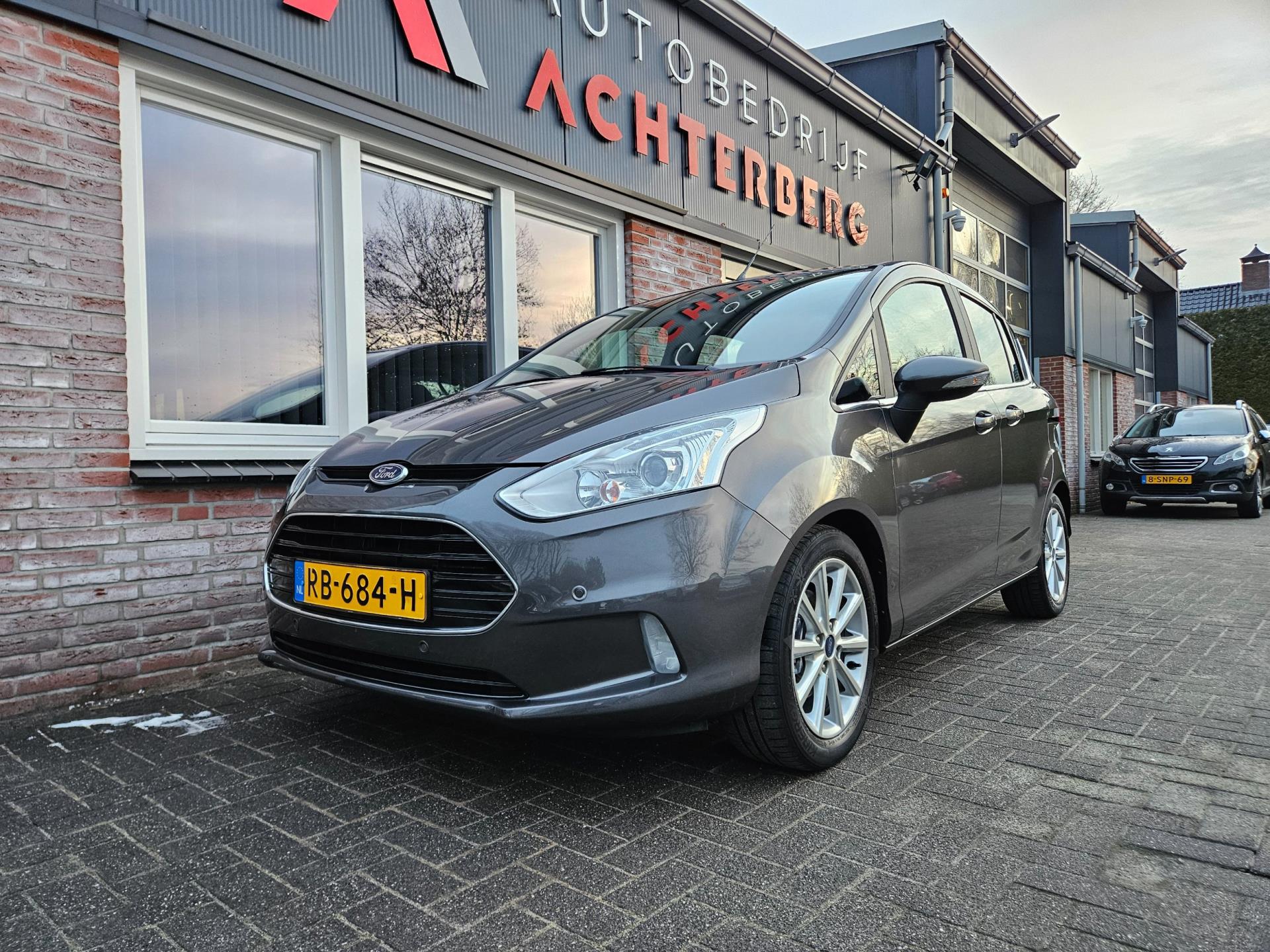 Foto van Ford B-max