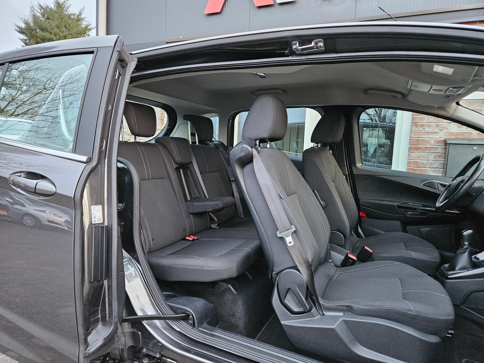 Foto van Ford B-max