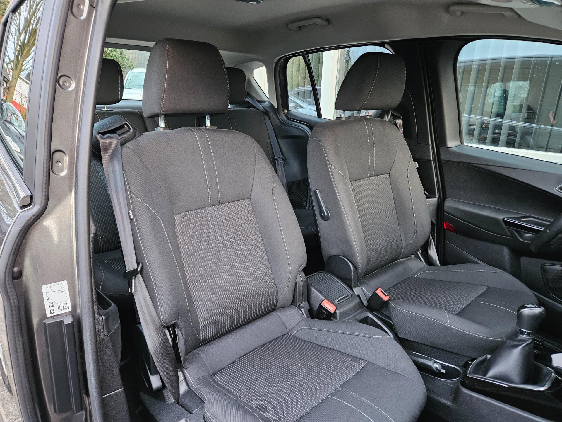 Foto van Ford B-max