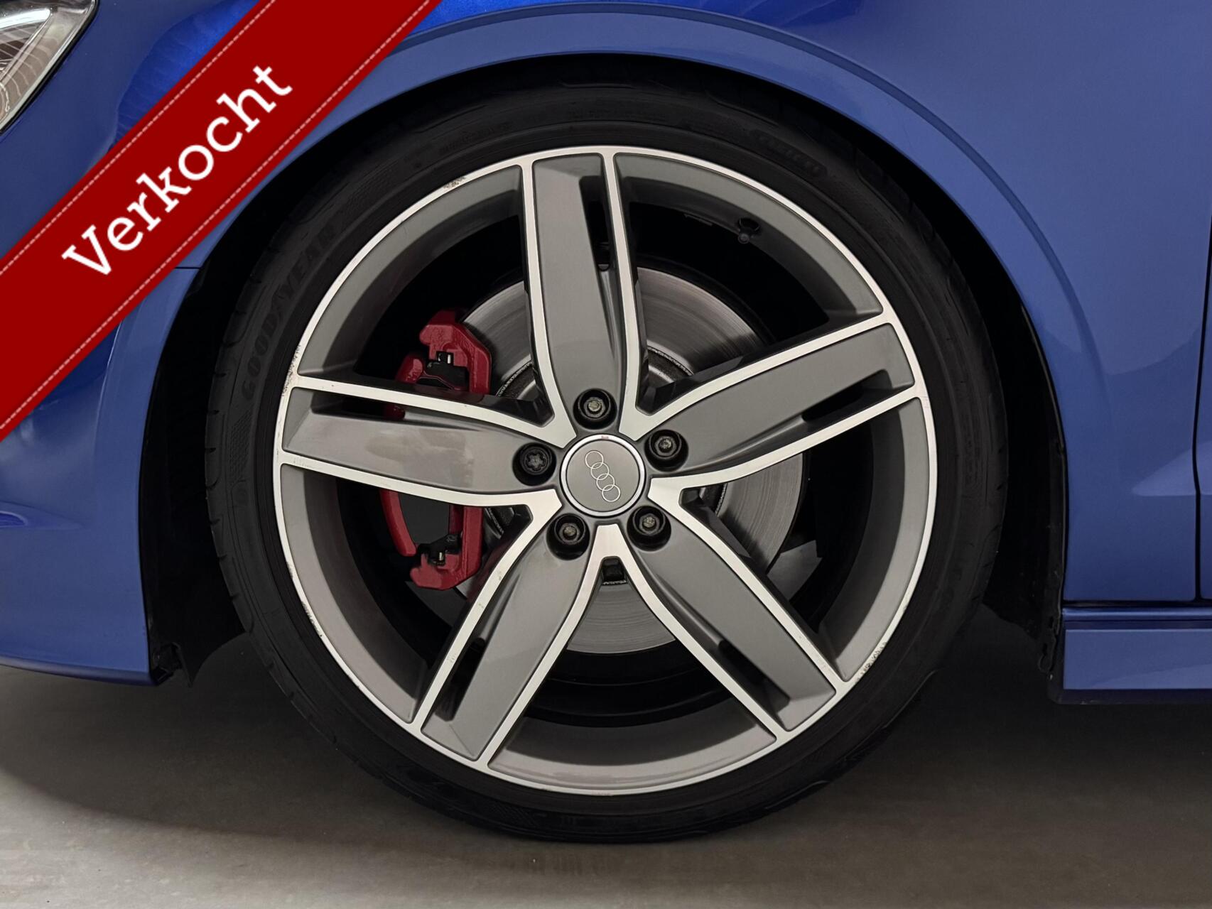 Foto van Audi S3 Limousine