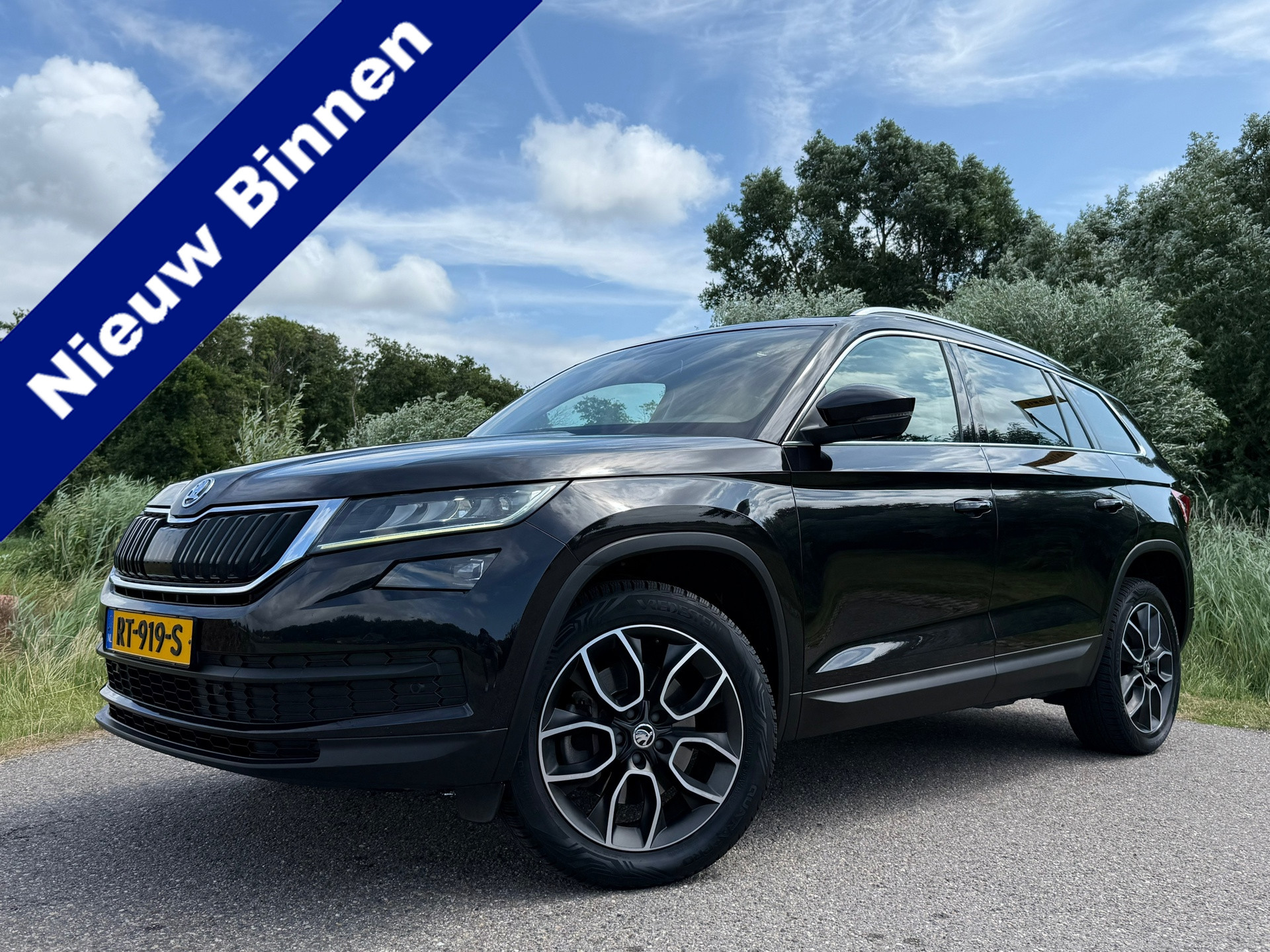 Skoda Kodiaq 2.0 TSI 4x4 Style Automaat / Panoramadak / Leder / Camera / Navi / Clima / Stoelverwarming / Key-Less / 19" Velgen / 2018 - voorkant