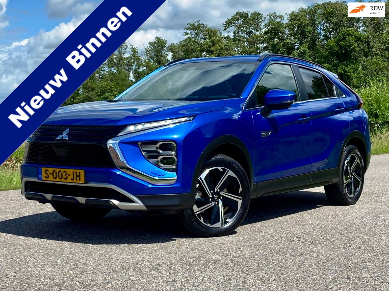 Mitsubishi Mitsubishi Eclipse Cross 2.4 PHEV Intense+ Automaat Camera Leder-Alcantara Navi 188PK NAP 2022 - voorkant