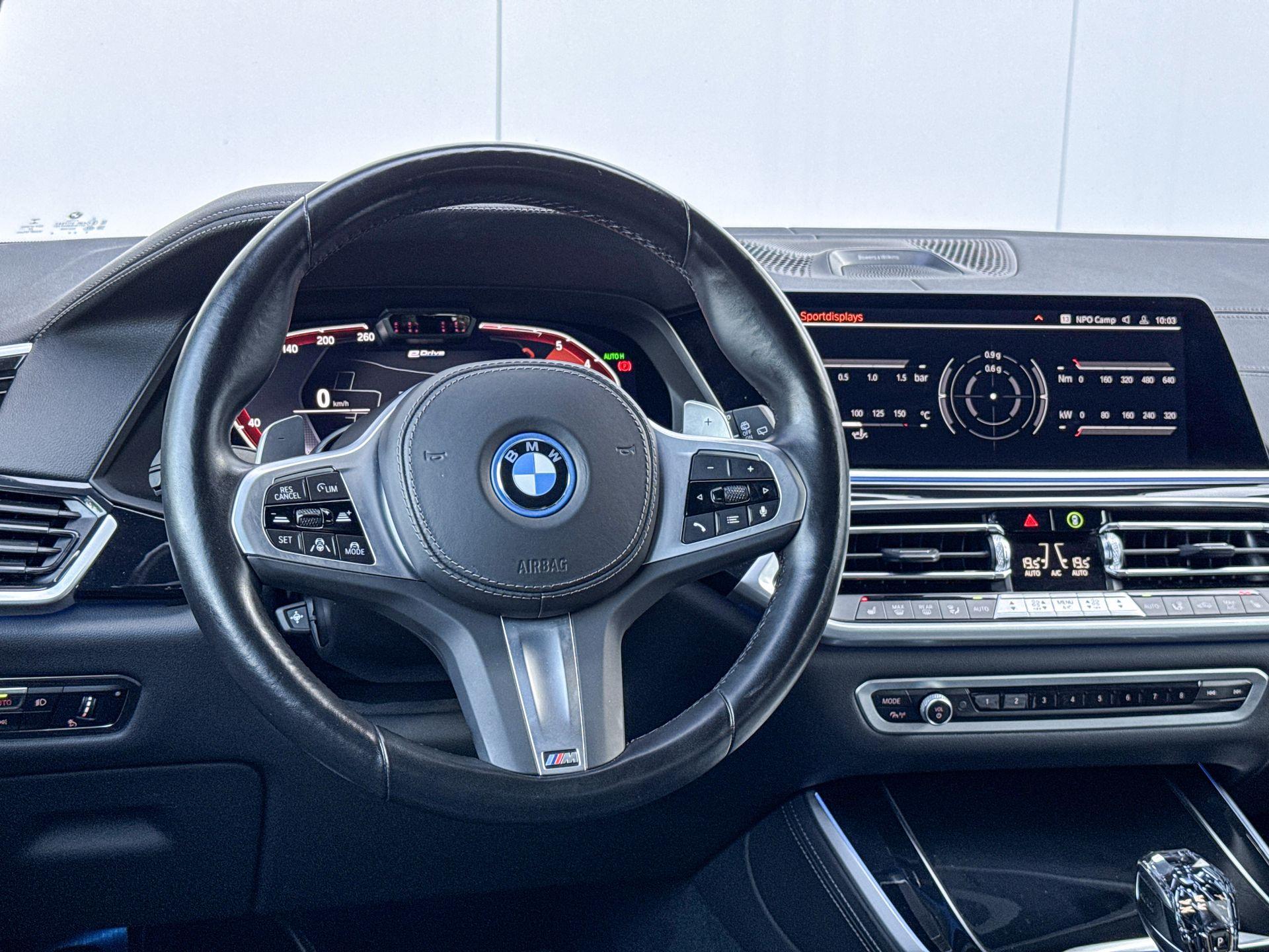 Foto van BMW X5 Xdrive45e