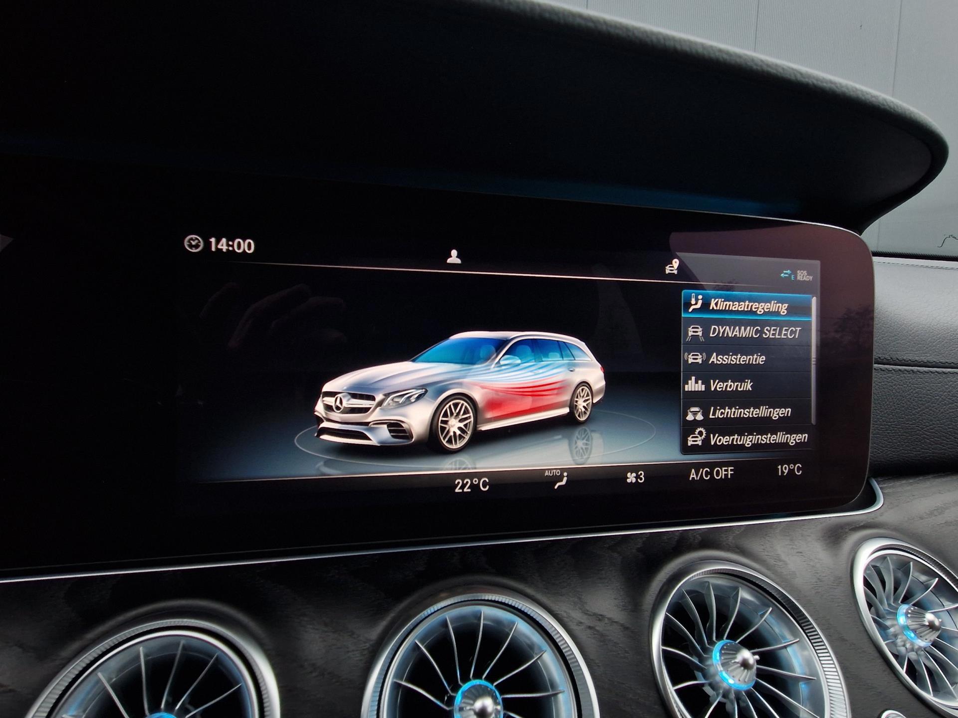Foto van Mercedes-Benz AMG E 63