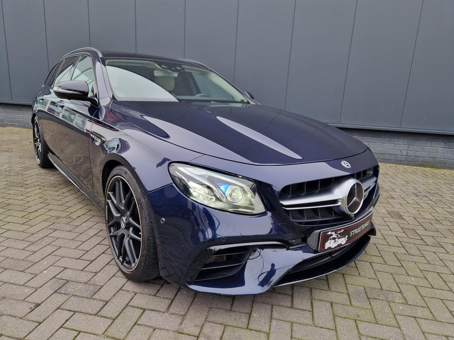 Foto van Mercedes-Benz AMG E 63