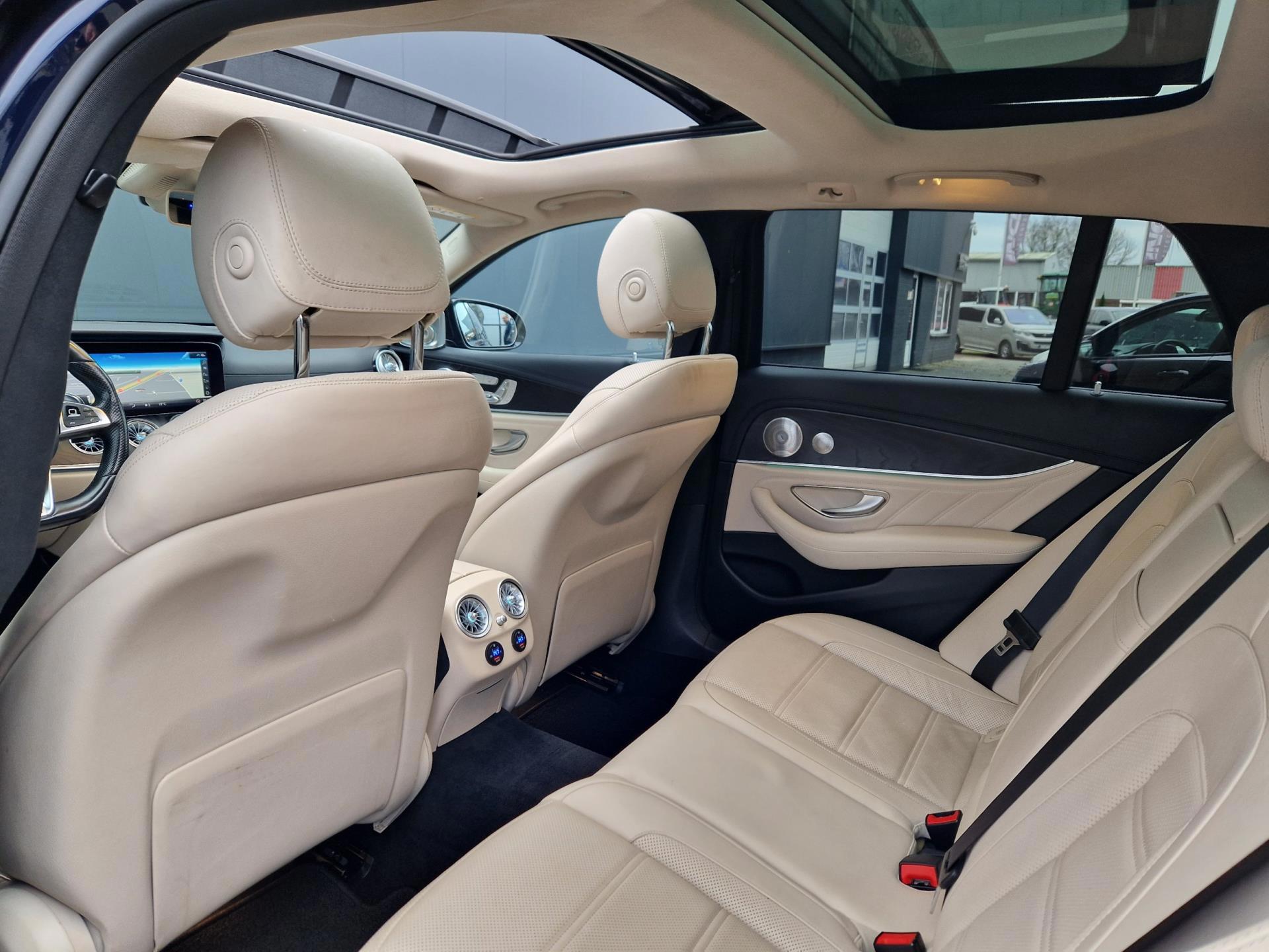 Foto van Mercedes-Benz AMG E 63