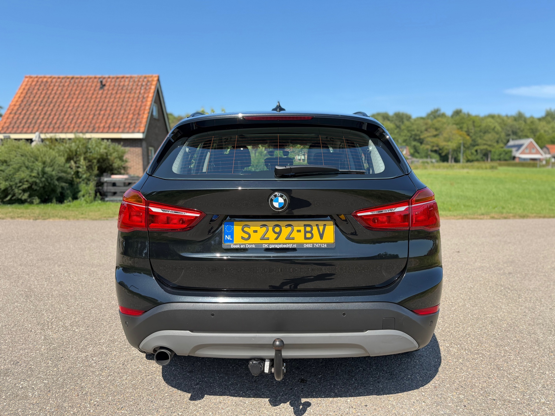 Foto van BMW X1 Sdrive18i