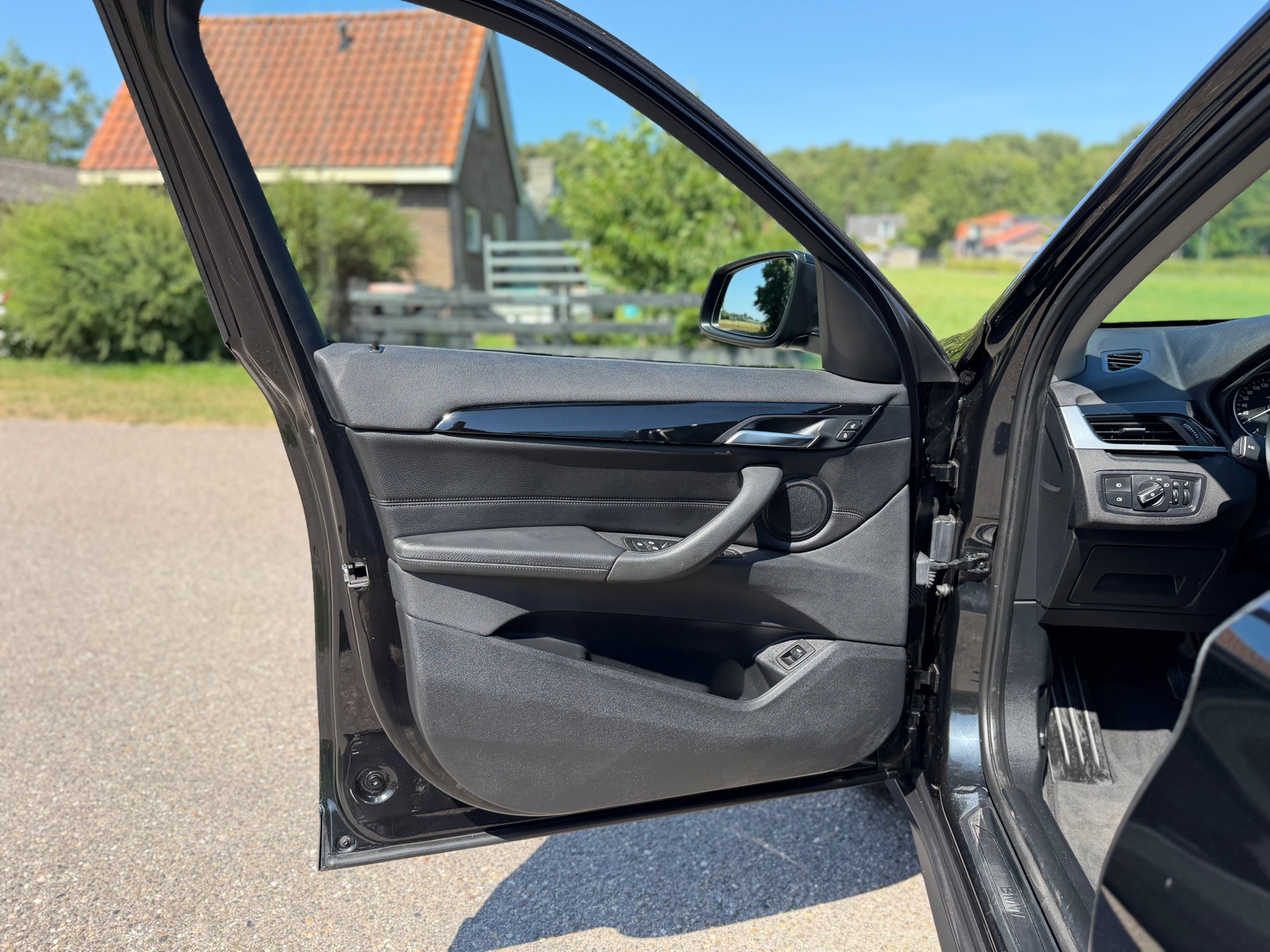 Foto van BMW X1 Sdrive18i