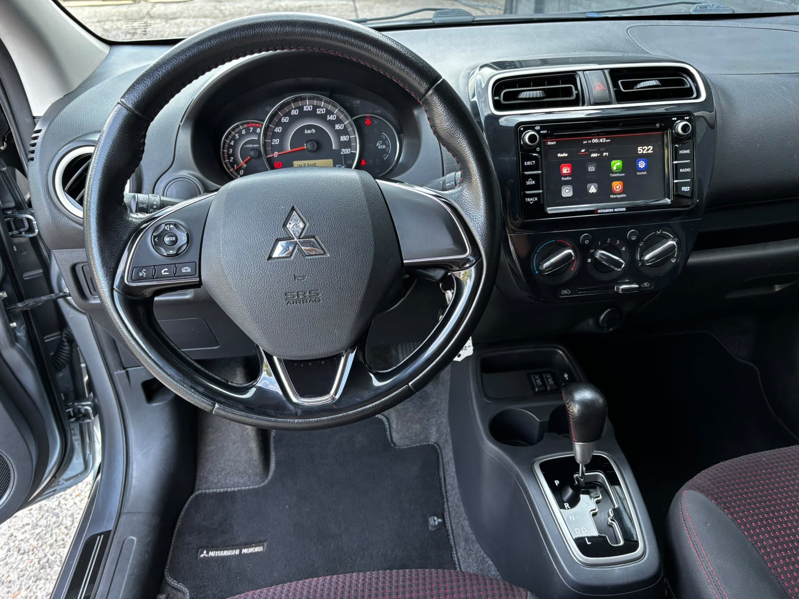 Foto van Mitsubishi Space Star