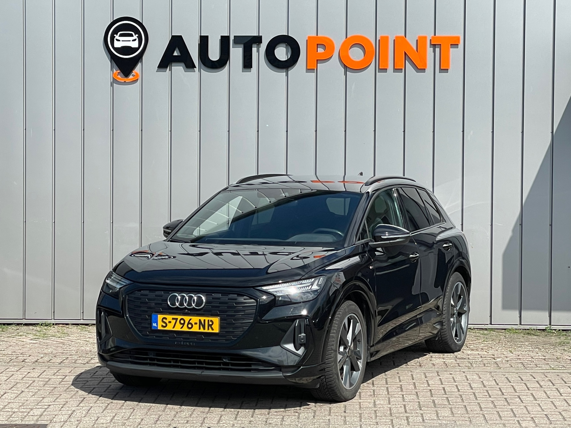 Audi Q4 40 E-tron S-LINE edition 77 kWh SOH97% MATRIXLED|STOELVRM|CAMERA|VIRTUAL.DASH|CRUISE|PARK.ASSIST|LEER|NAVI|ELEK.ACHTERKLEP| 2023 - voorkant