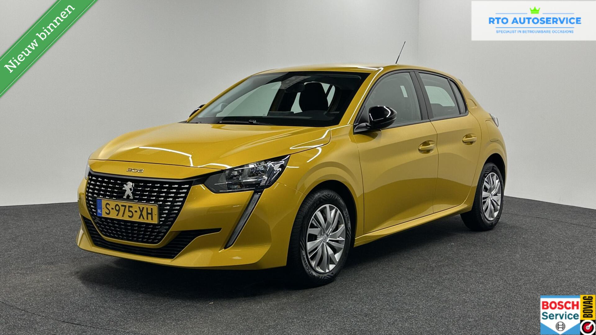 Peugeot 208 1.2 PureTech Active CARPLAY CRUISE DAB. 2023 - voorkant