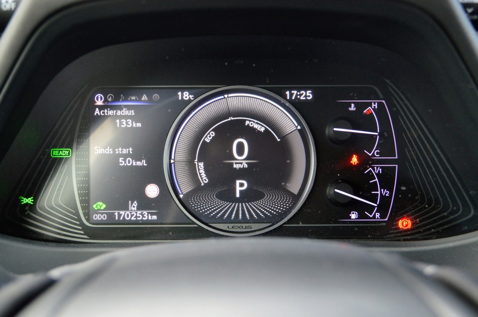 Foto van Lexus Lexus Ux250h