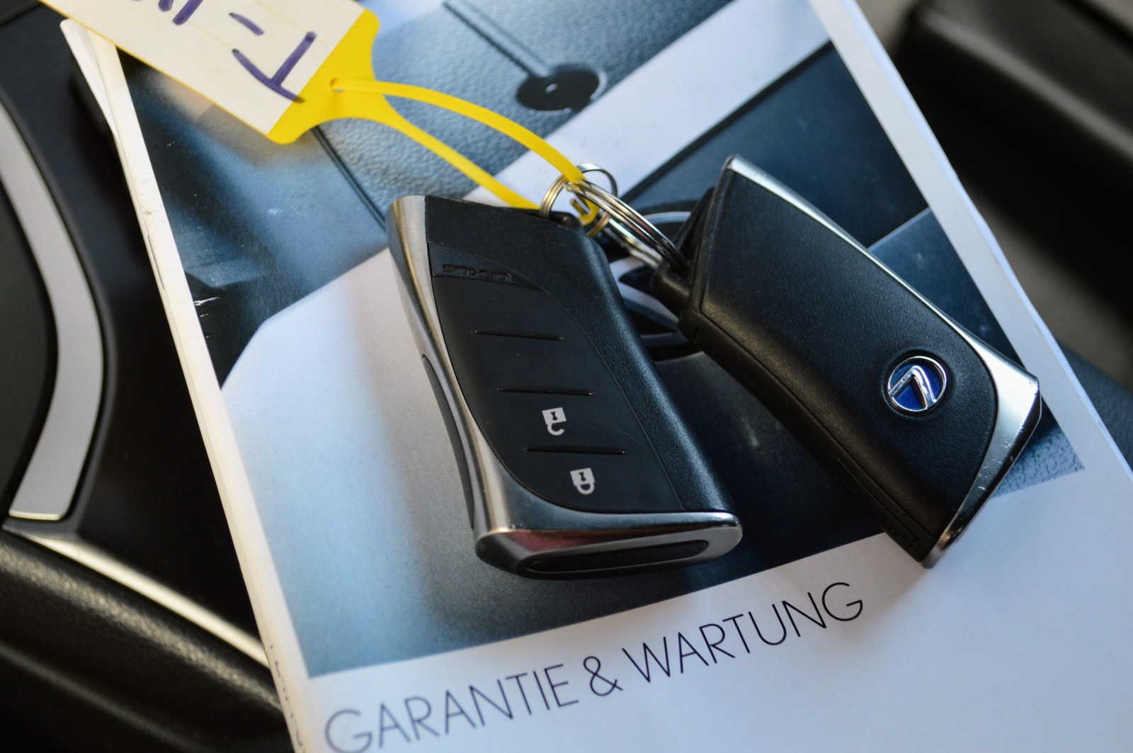 Foto van Lexus Lexus Ux250h