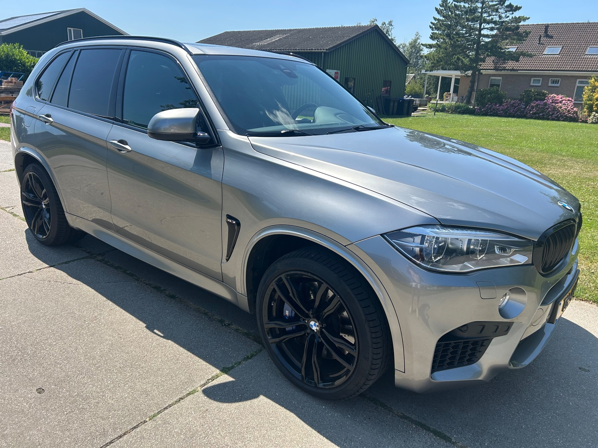 Foto van BMW X5 M