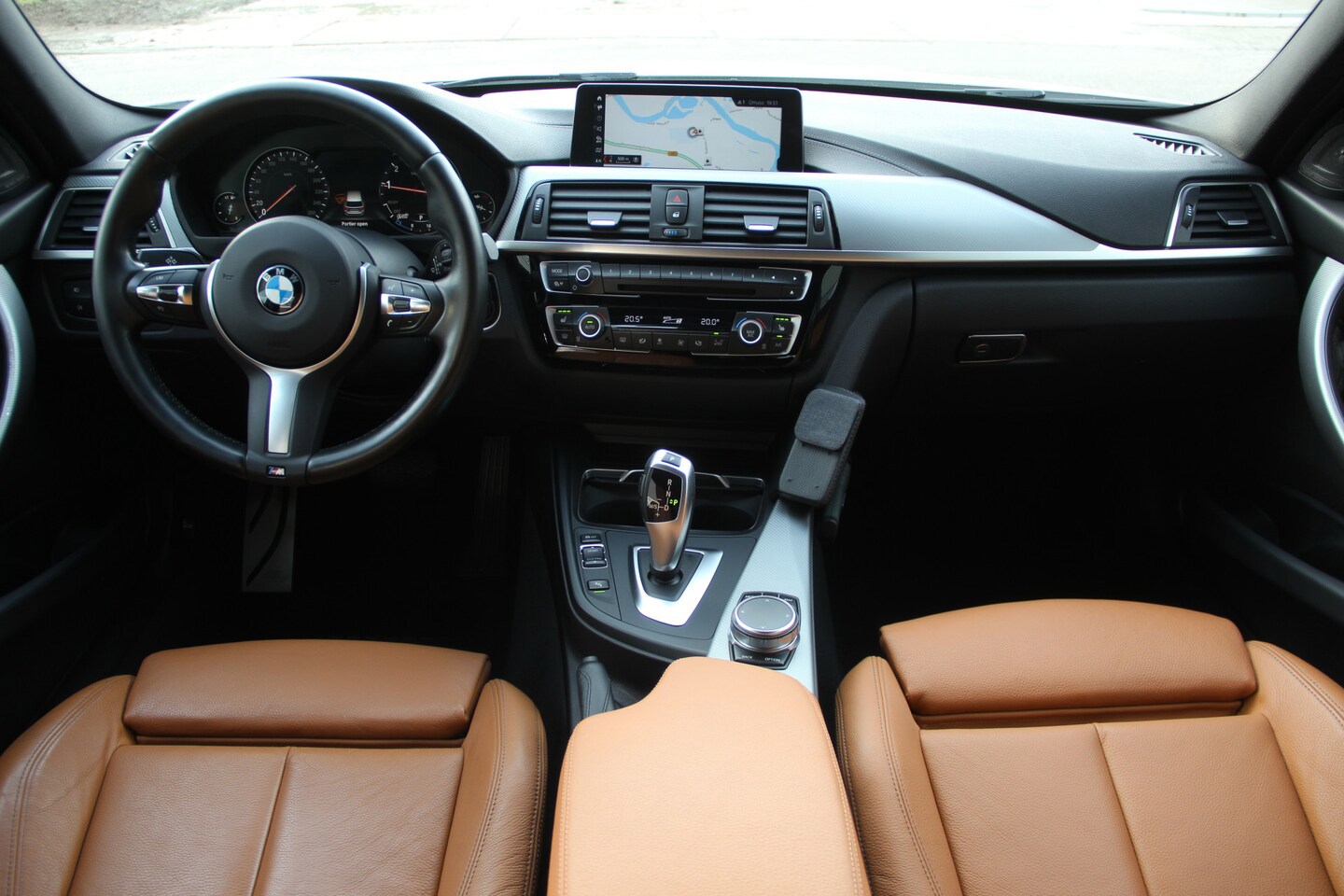 Foto van BMW 318i