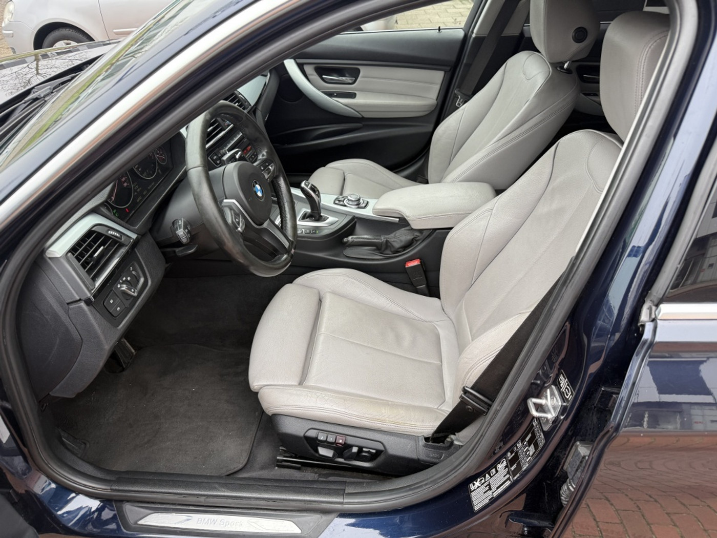 Foto van BMW 328i xDrive