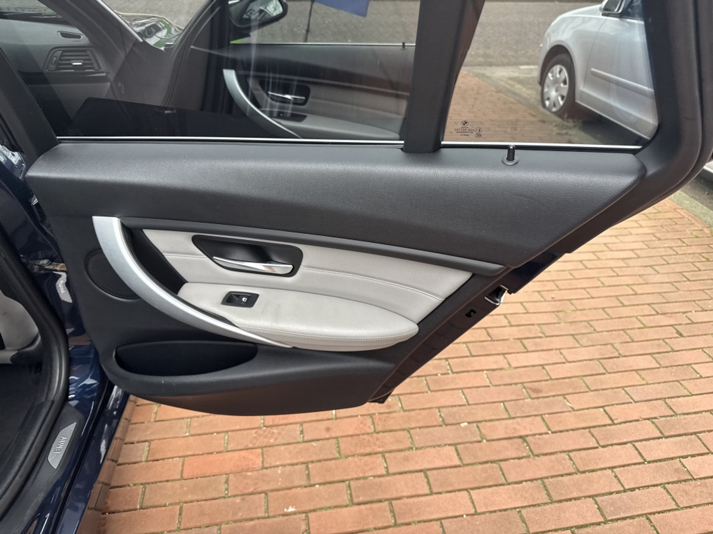 Foto van BMW 328i xDrive