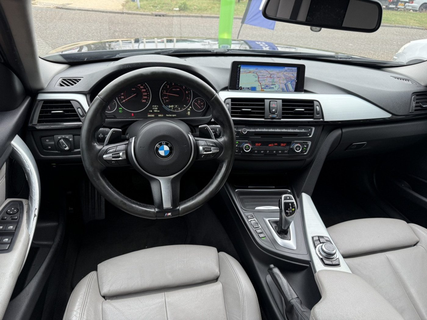 Foto van BMW 328i xDrive